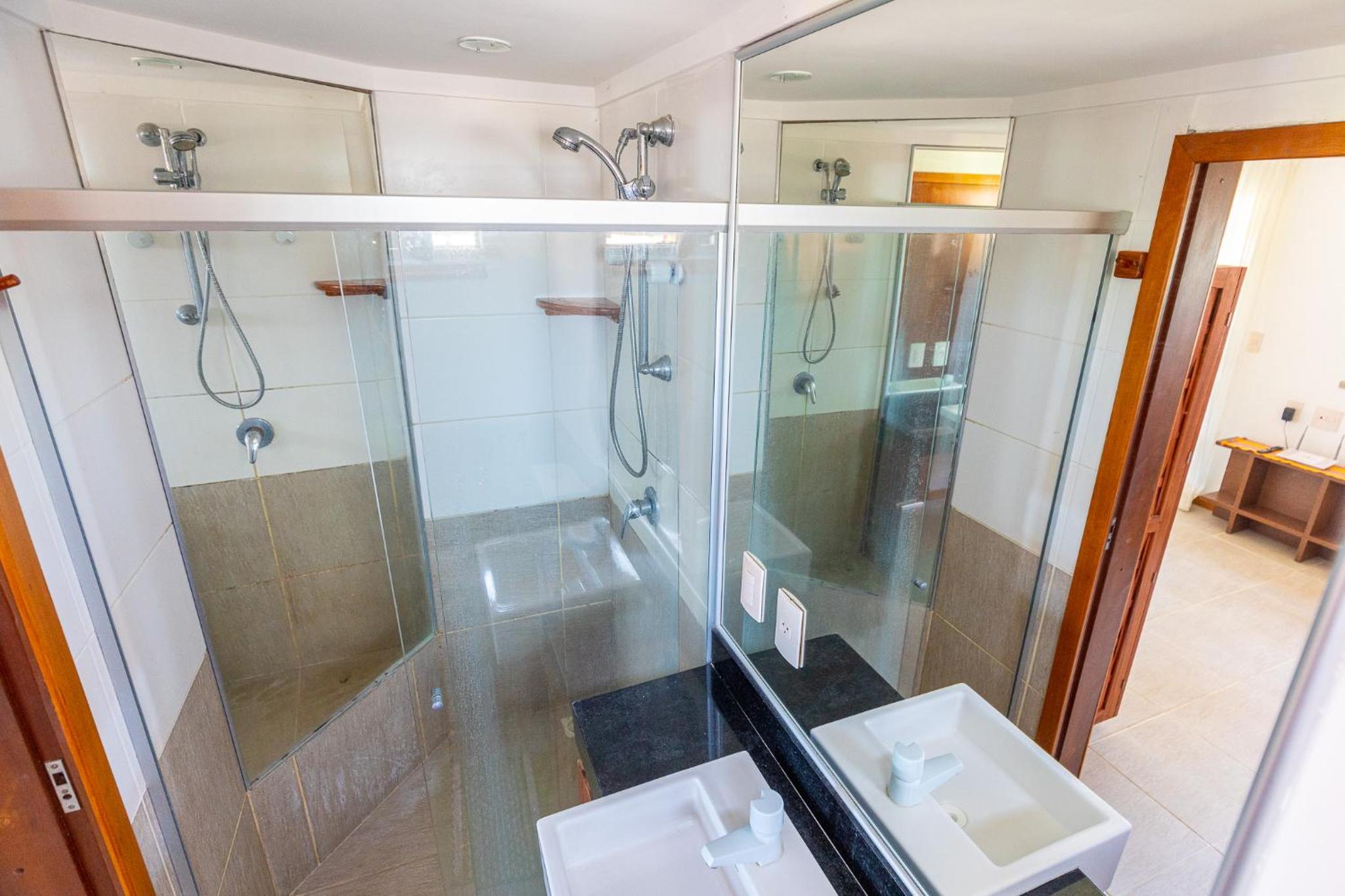 Apartment - Split Level - Photo 30