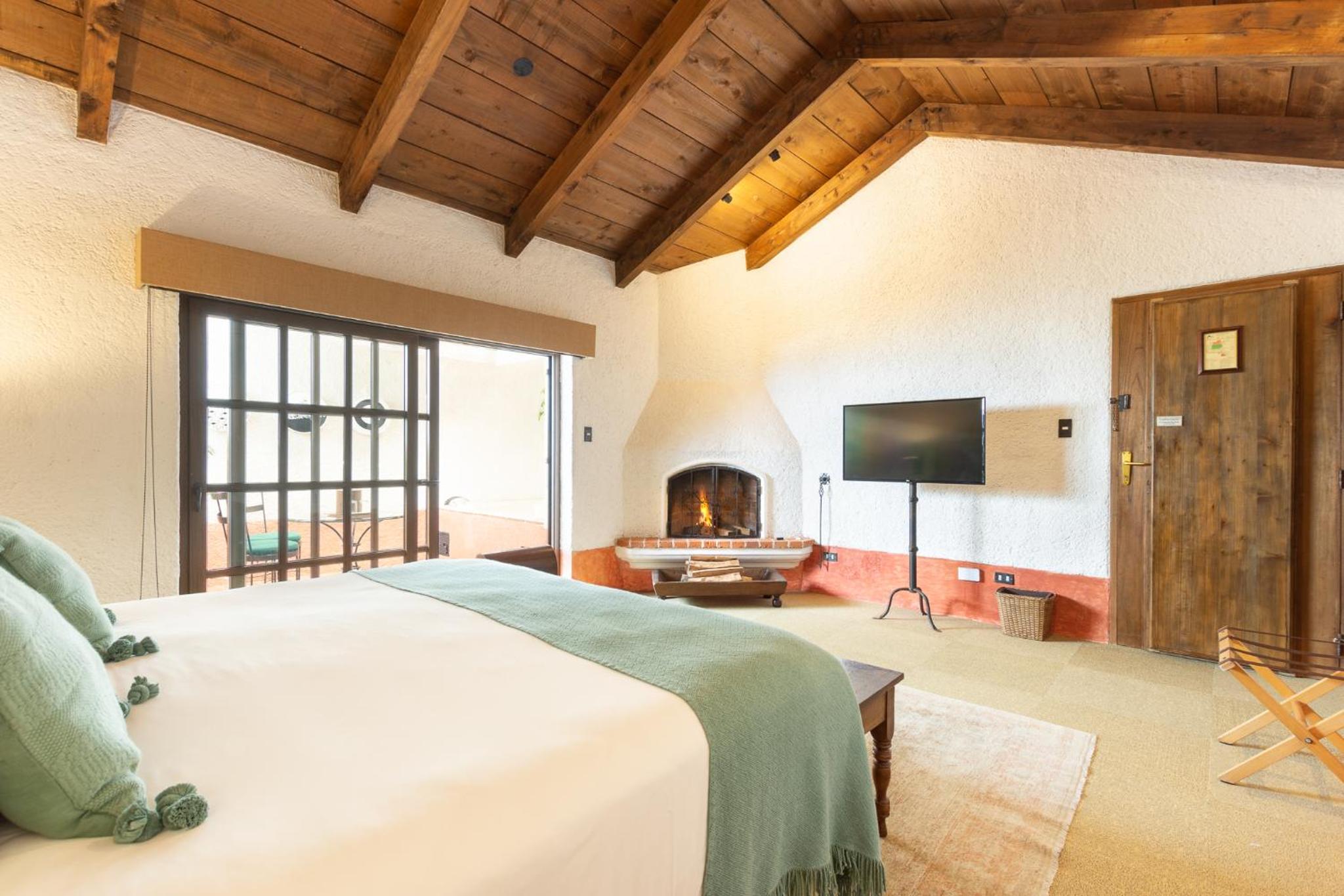 King Room with Spa Bath
