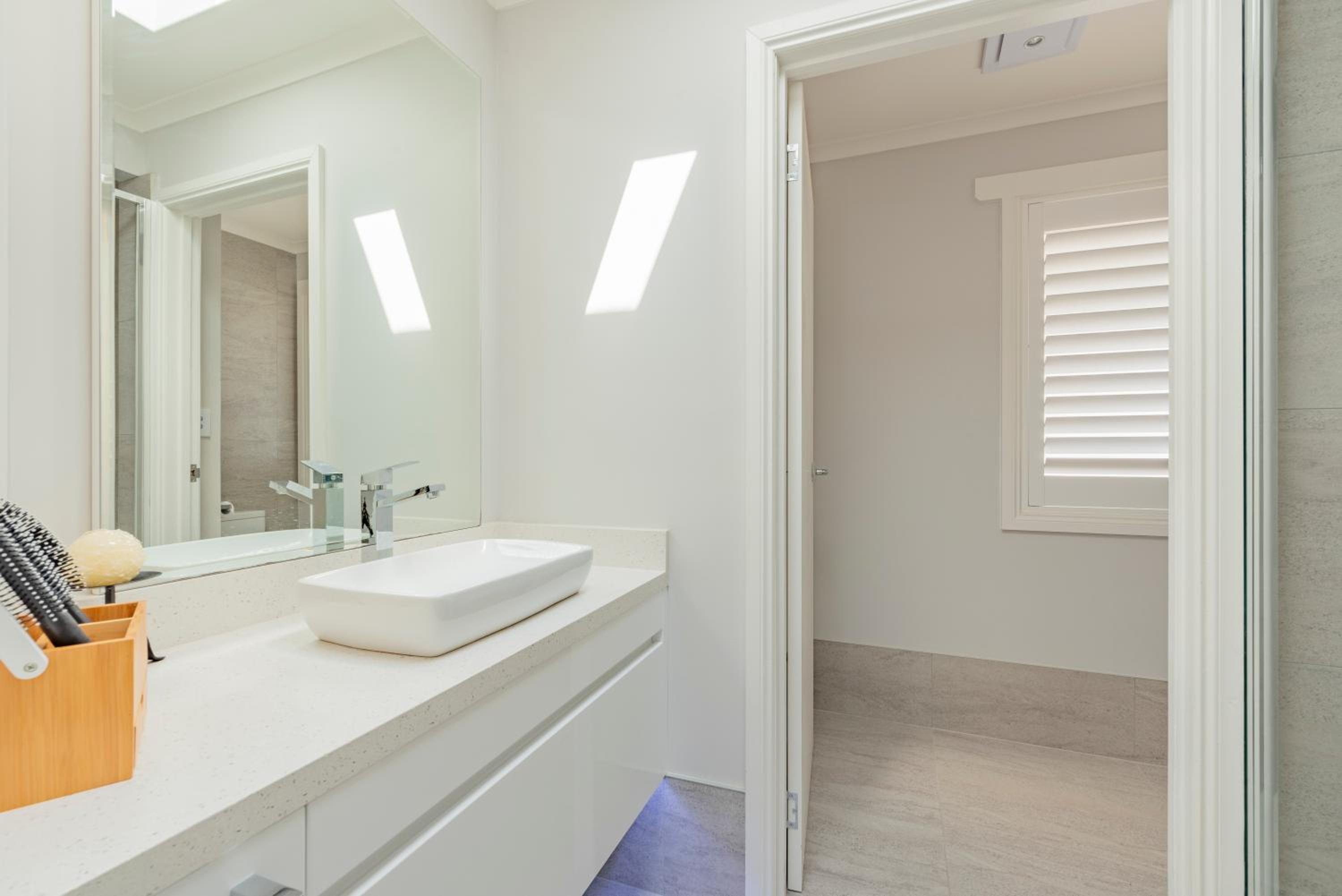 Twin Room with Shared Toilet photo 3