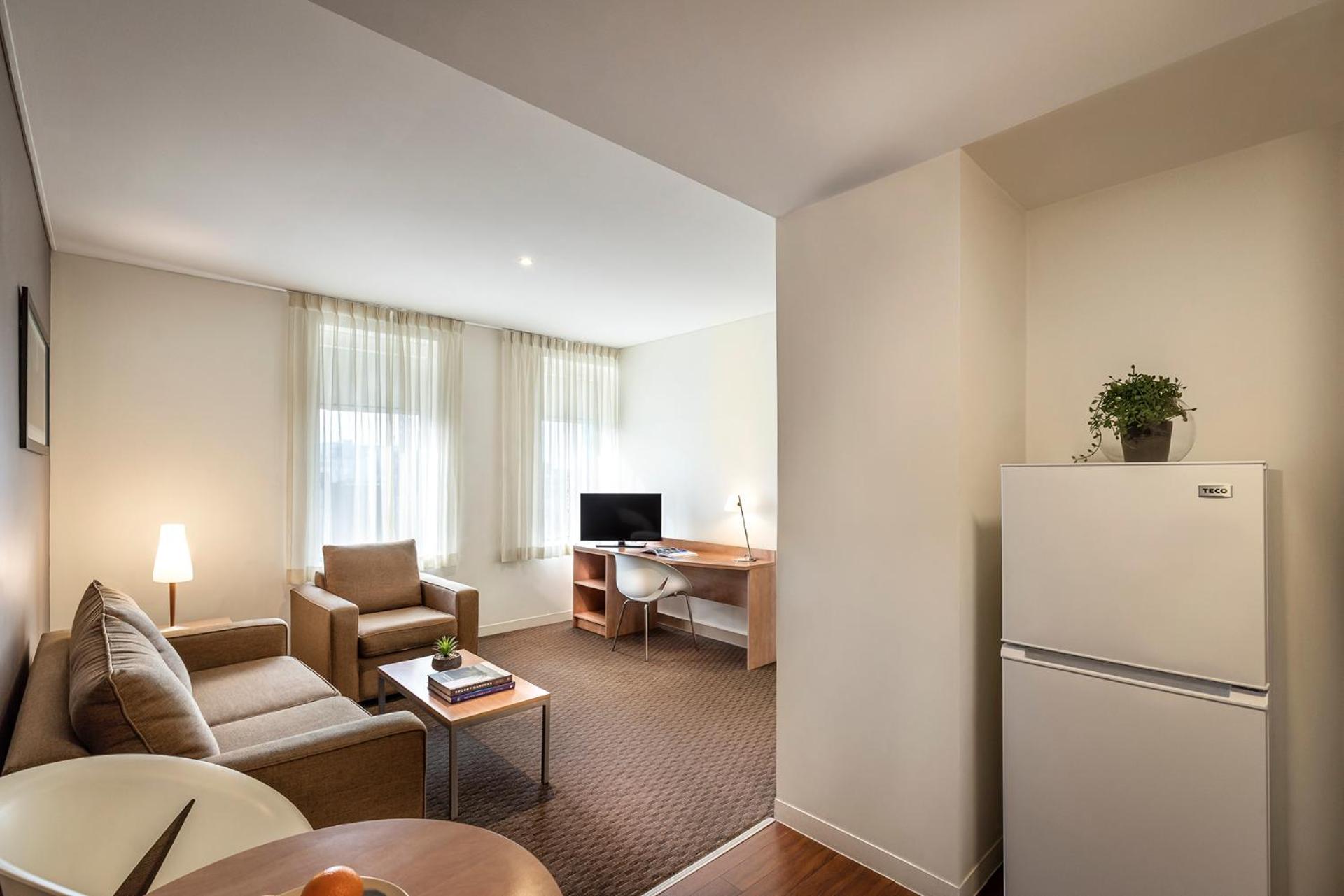 Two-Bedroom Apartment - Photo 5