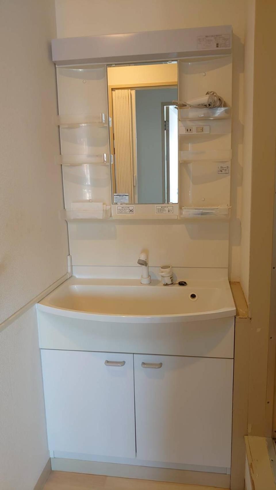 Three-Bedroom Apartment - Photo 13
