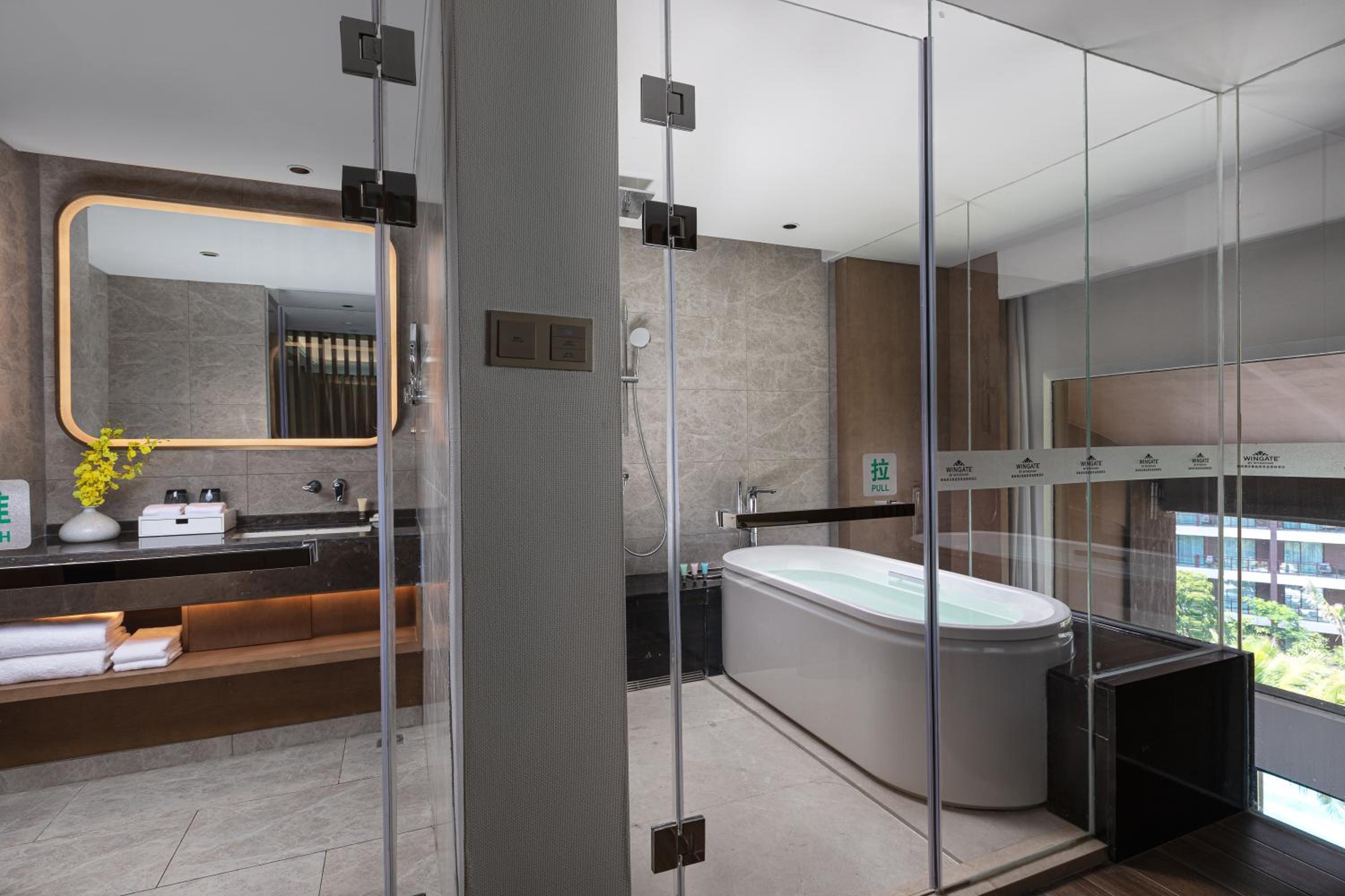 Deluxe Duplex Suite with Sea View