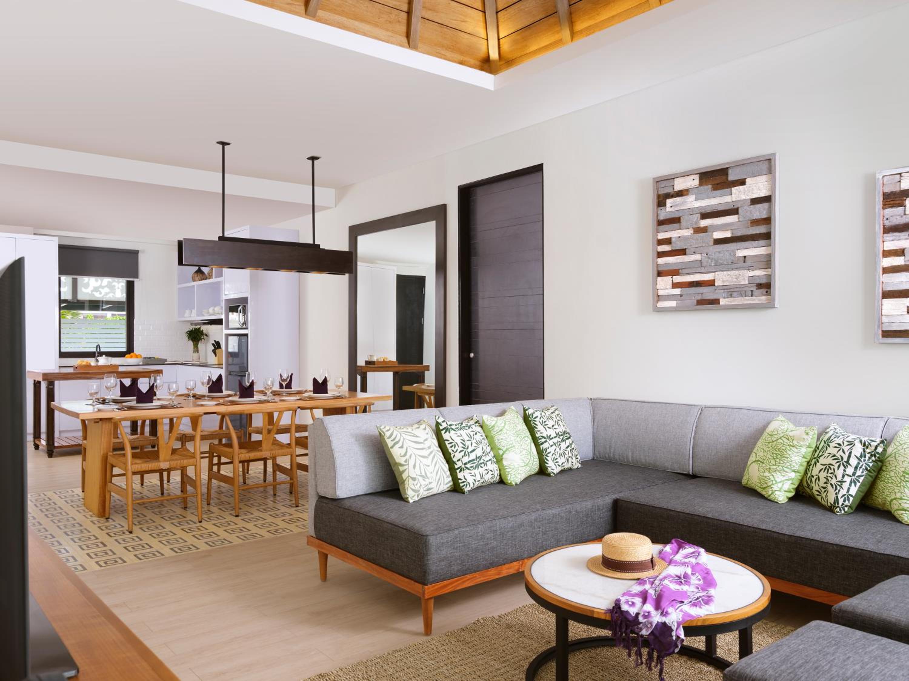 Two-Bedroom Apartment with Fully Equipped Kitchenette and Balcony