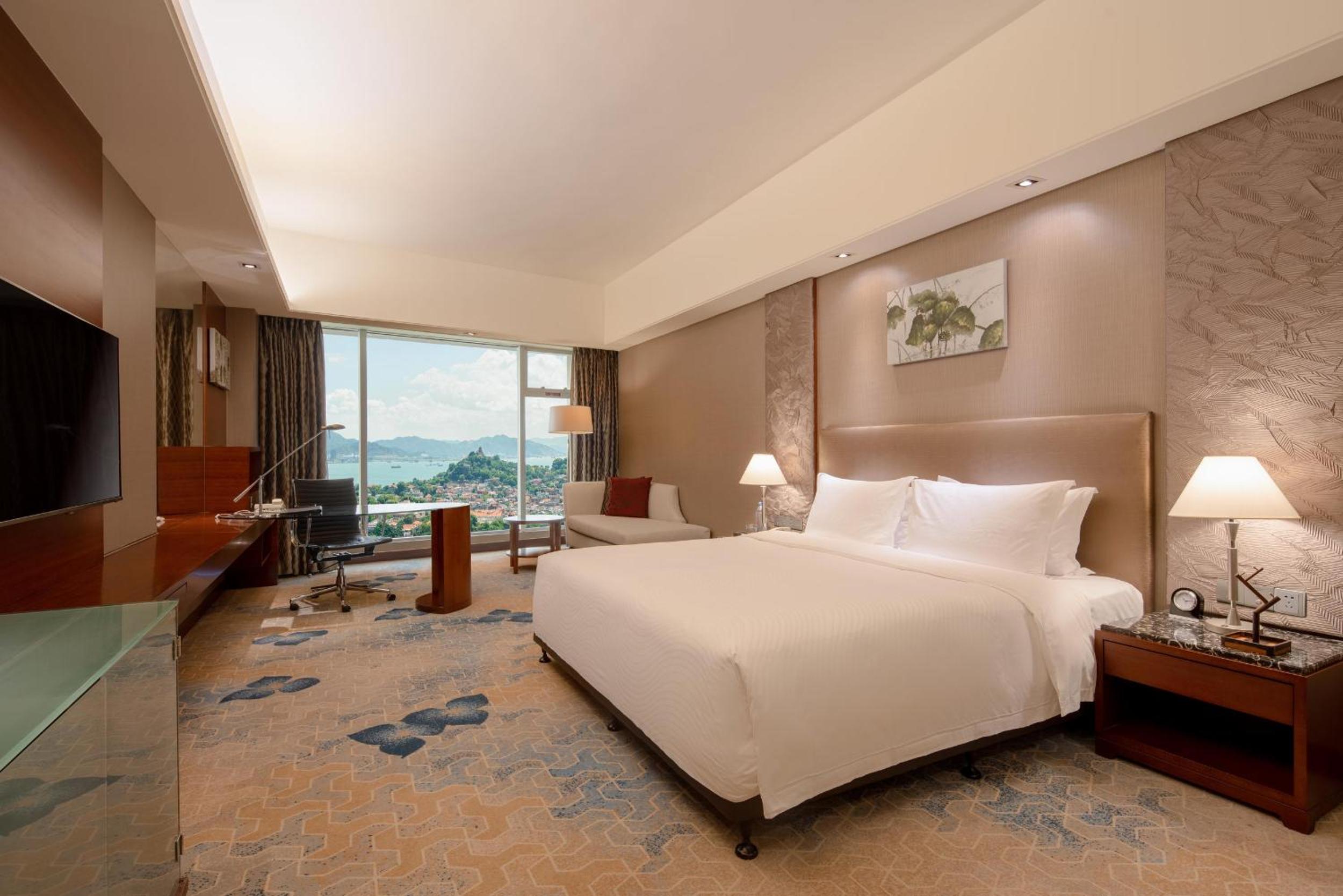 Executive Gulangyu Sea View King Room （Exclusive access to the Executive Club Lounge）