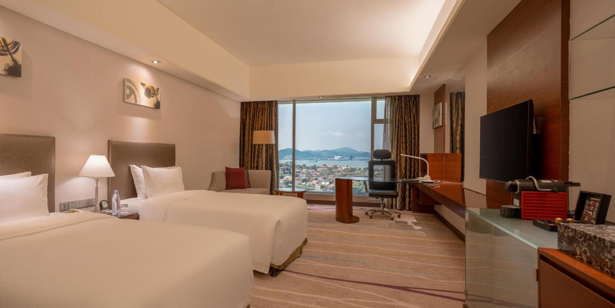 Executive Gulangyu Sea View Twin Room （Exclusive access to the Executive Club Lounge） - Photo 1