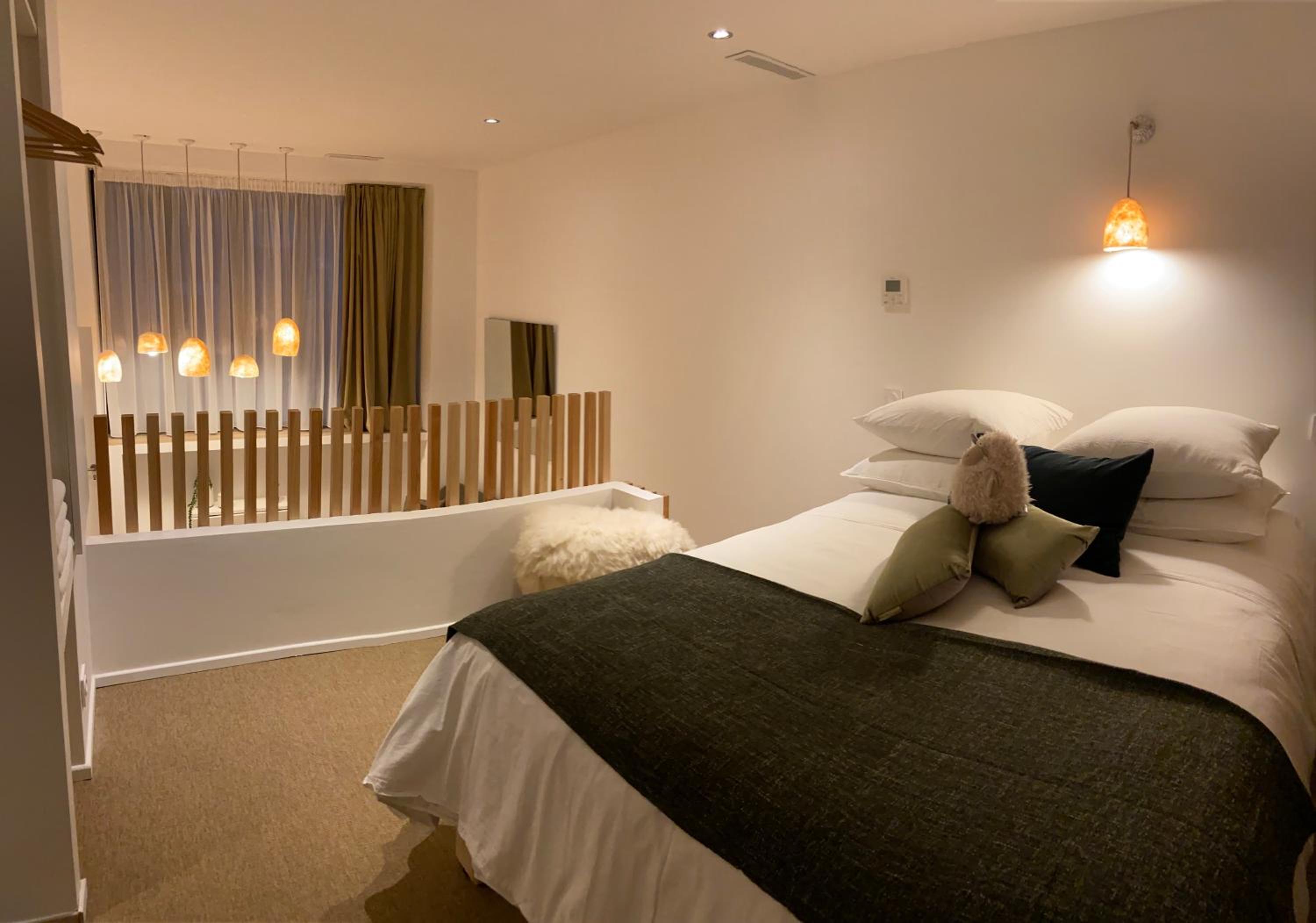 One-Bedroom Apartment - Photo 7