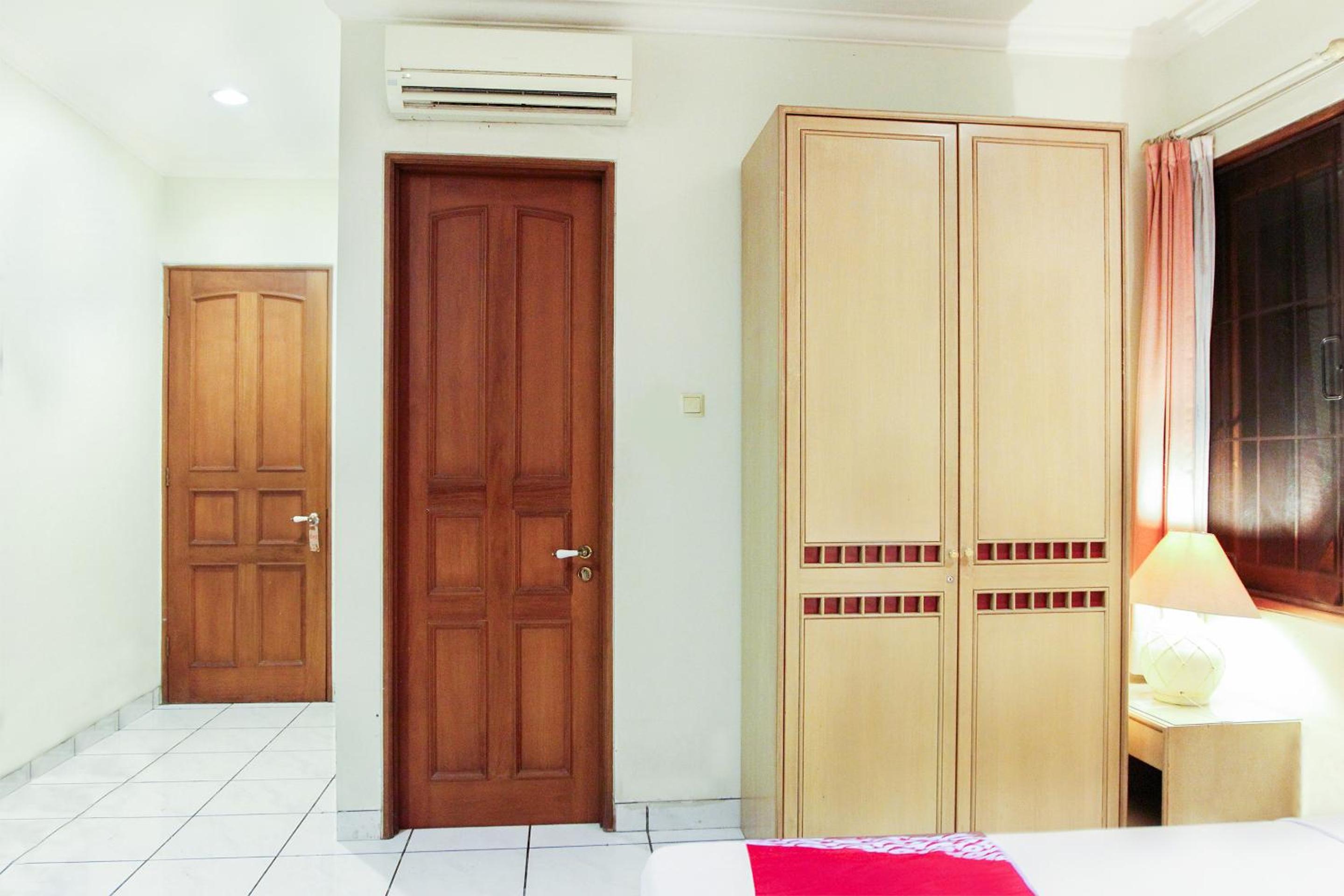 Standard Double Room - Photo 5