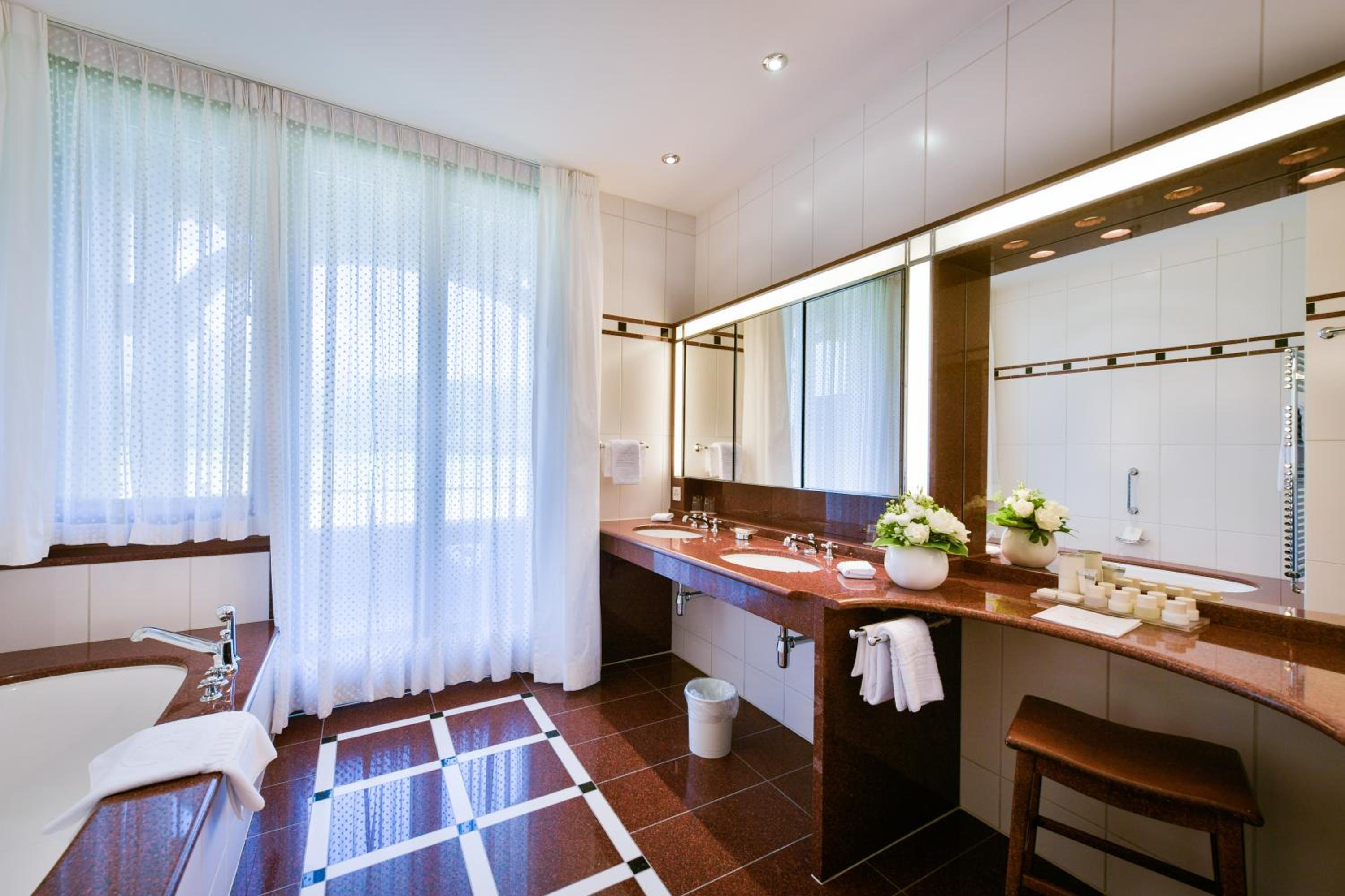 Retreat Loggia Master Suite photo 2