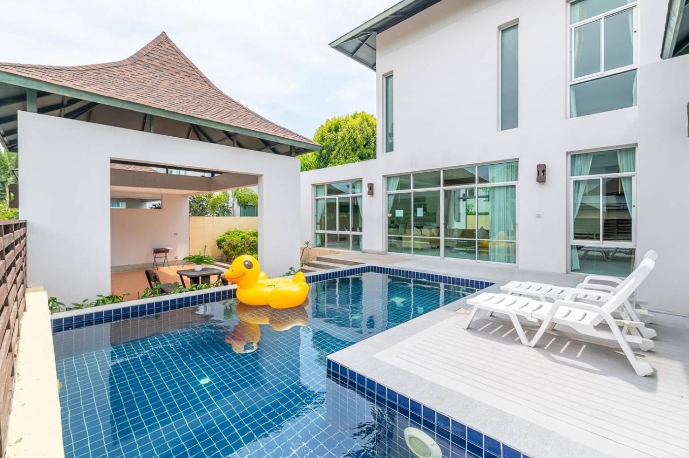 Villa - Photo 4