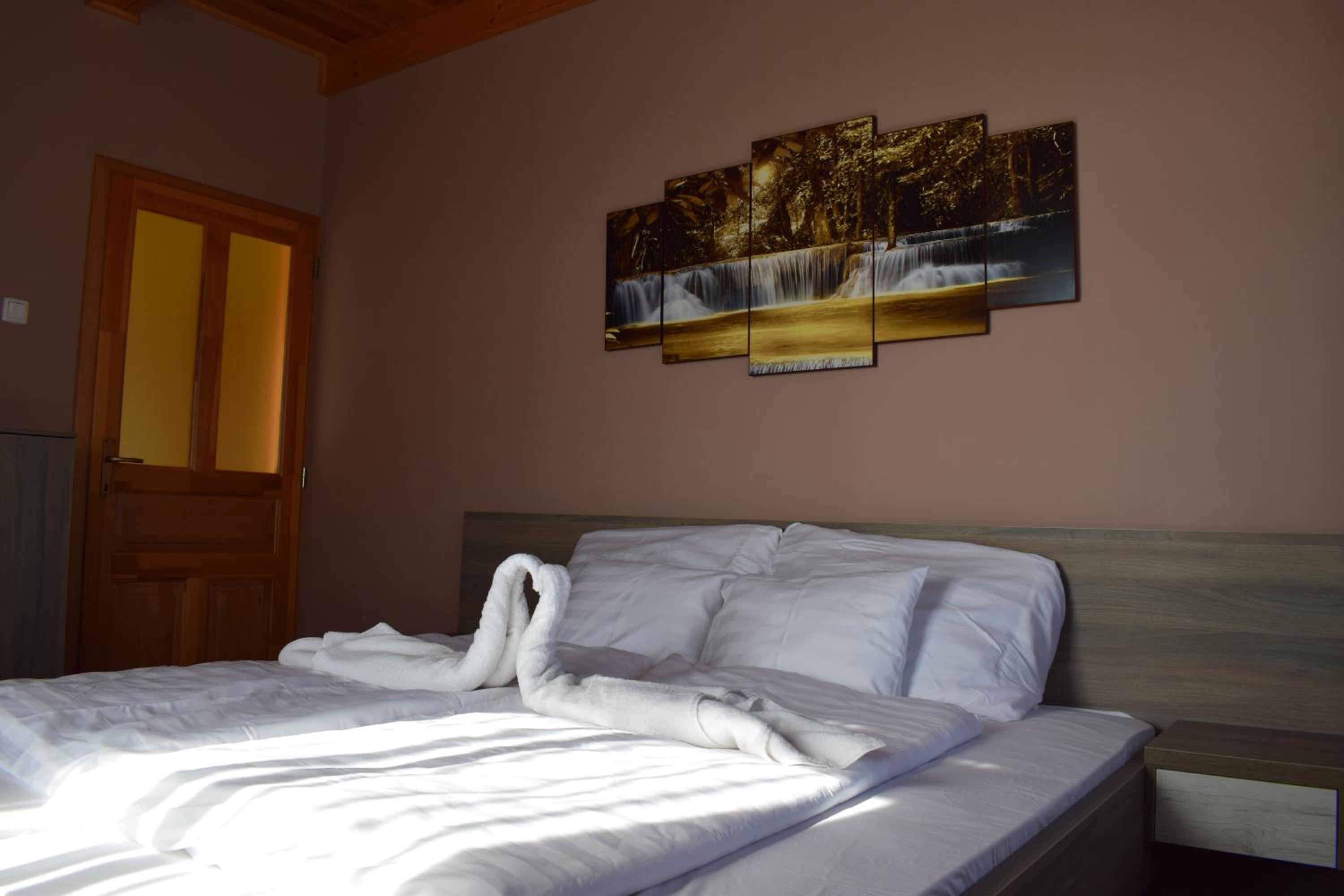 Apartment photo 3