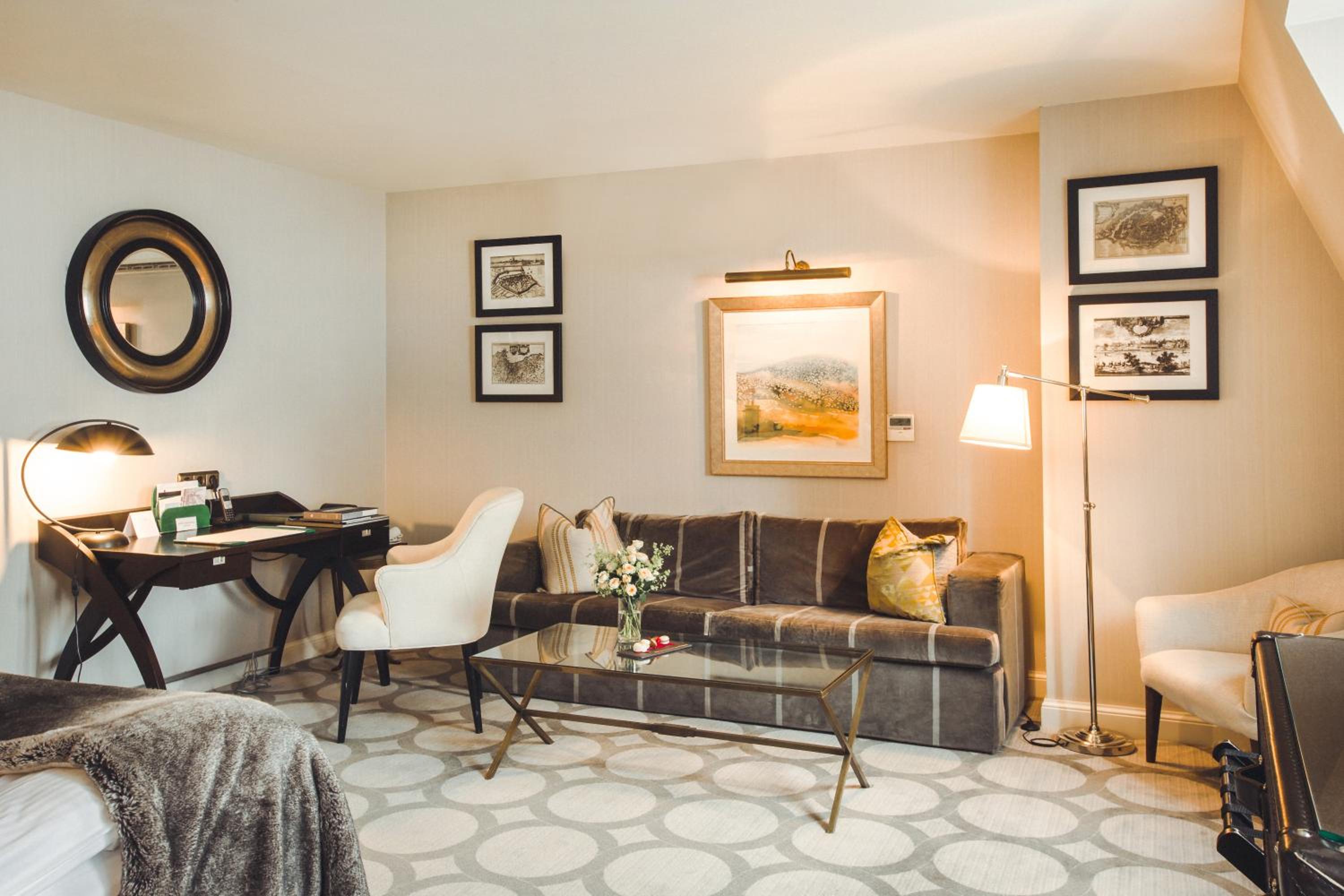 Junior Suite Twin photo 3