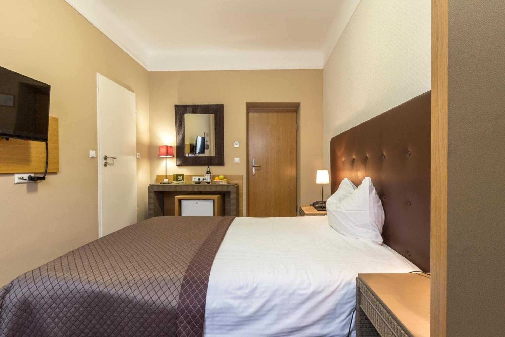 Small Double Room