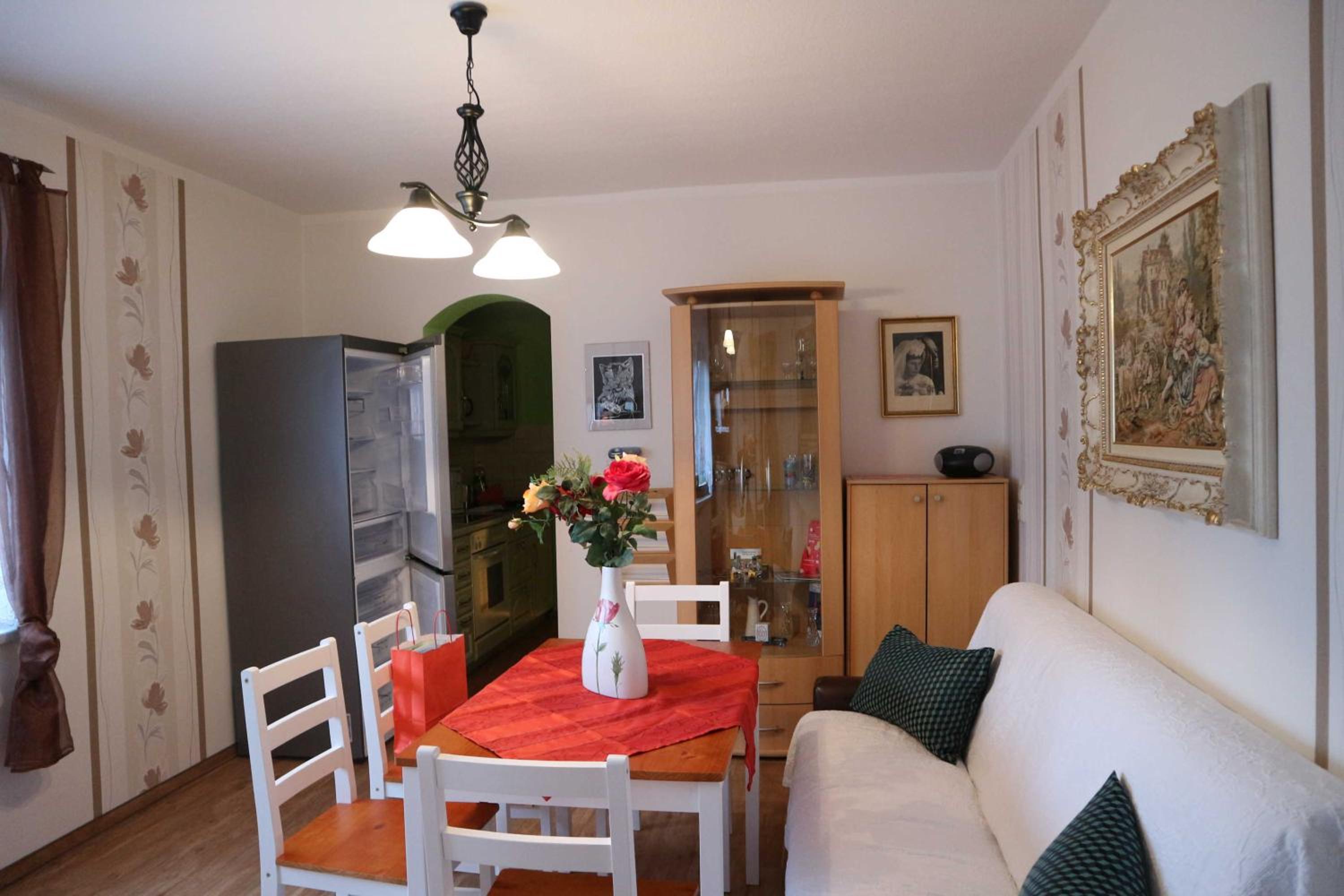 One-Bedroom Apartment with Shower - Photo 20