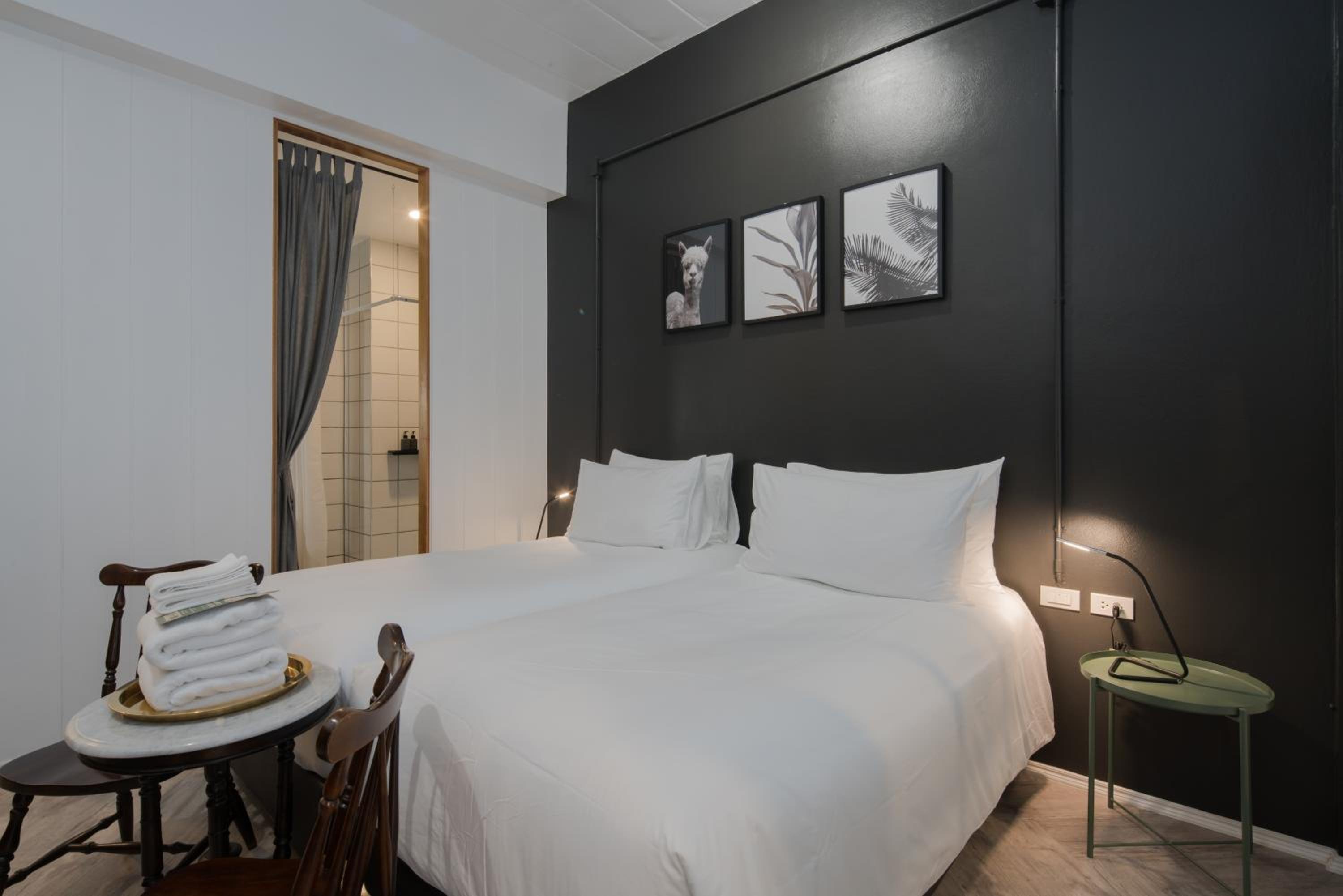Deluxe Twin Room - Photo 4