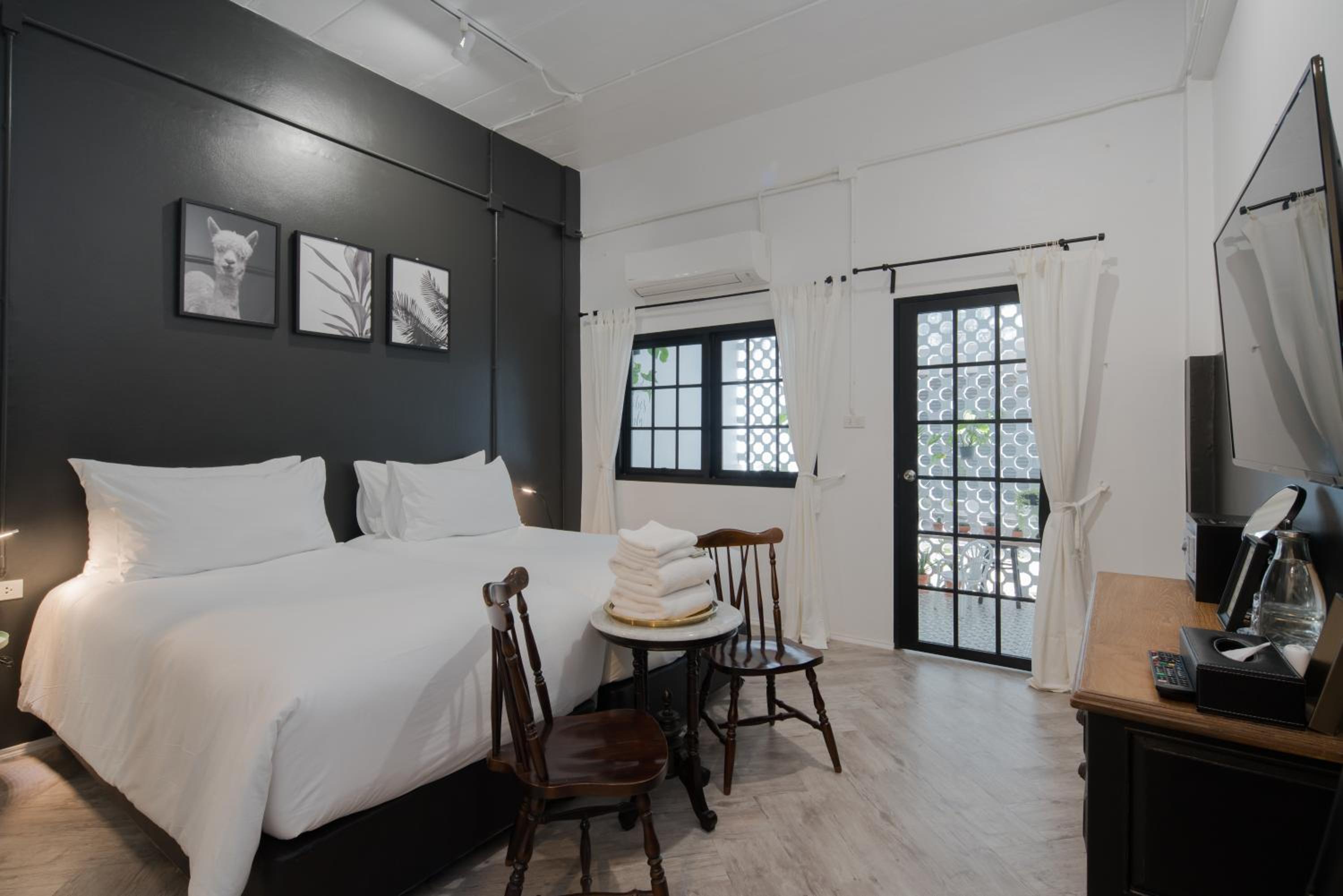 Deluxe Twin Room - Photo 3
