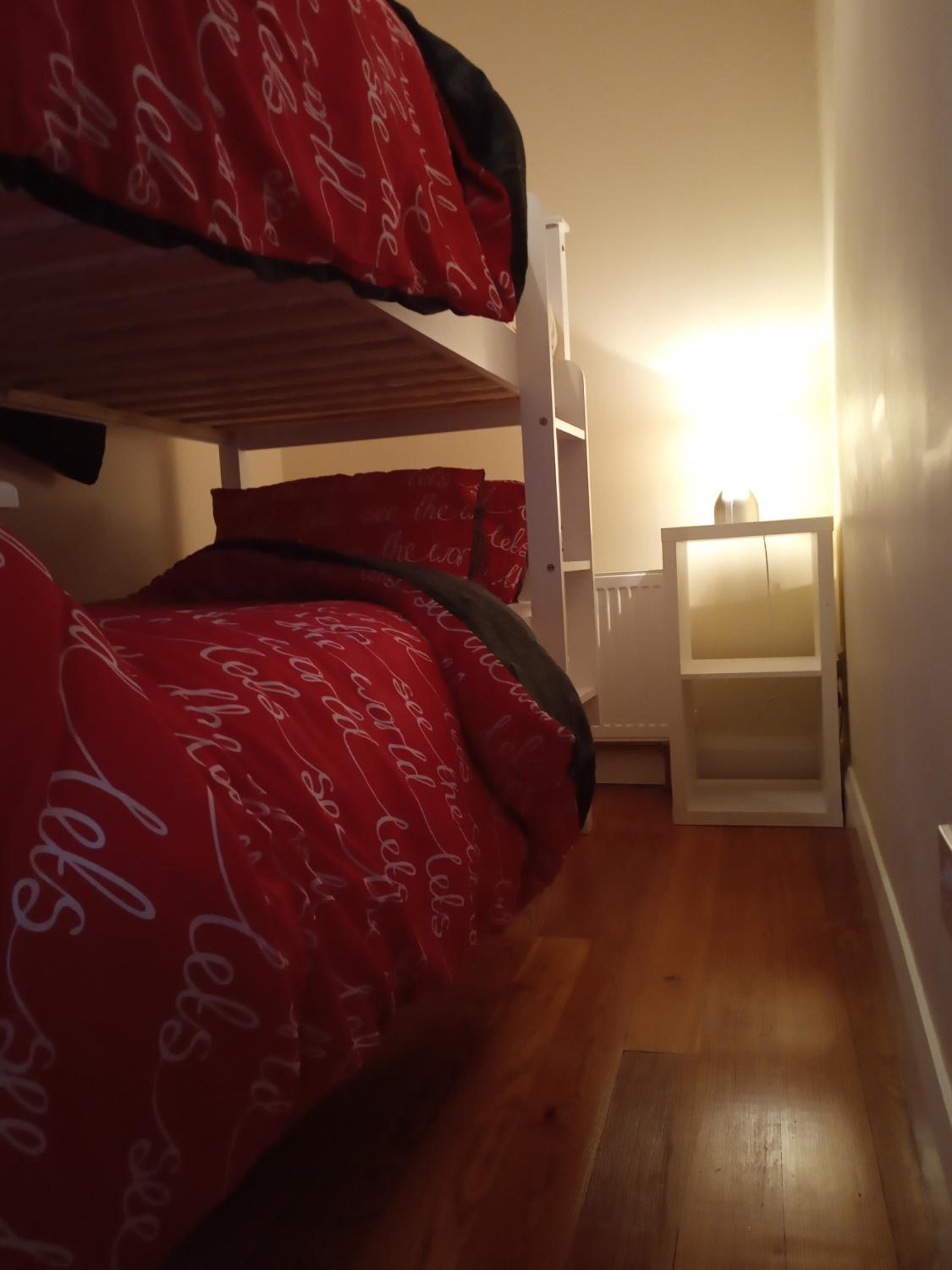 Apartment photo 2