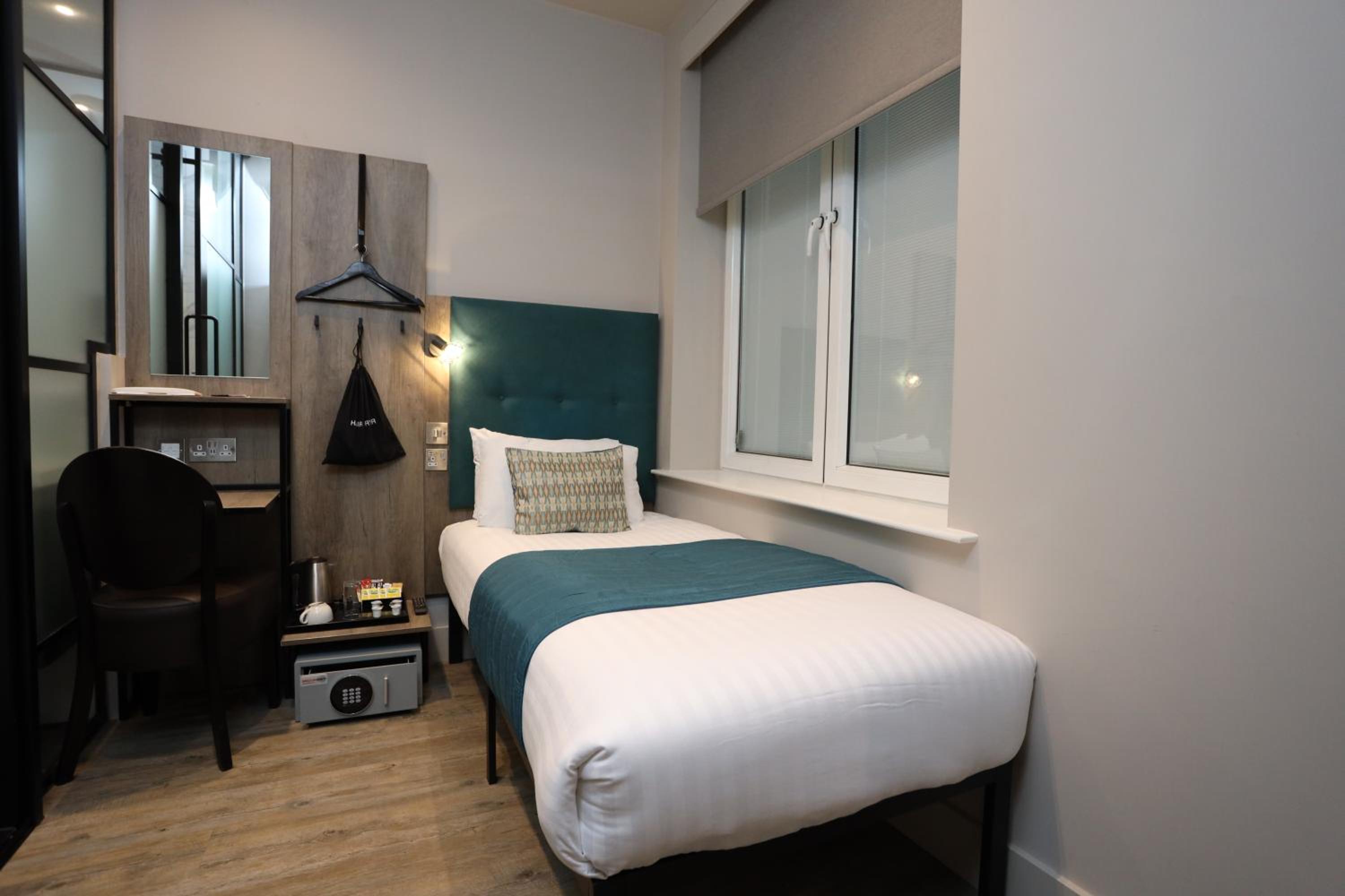 Single Room photo 1