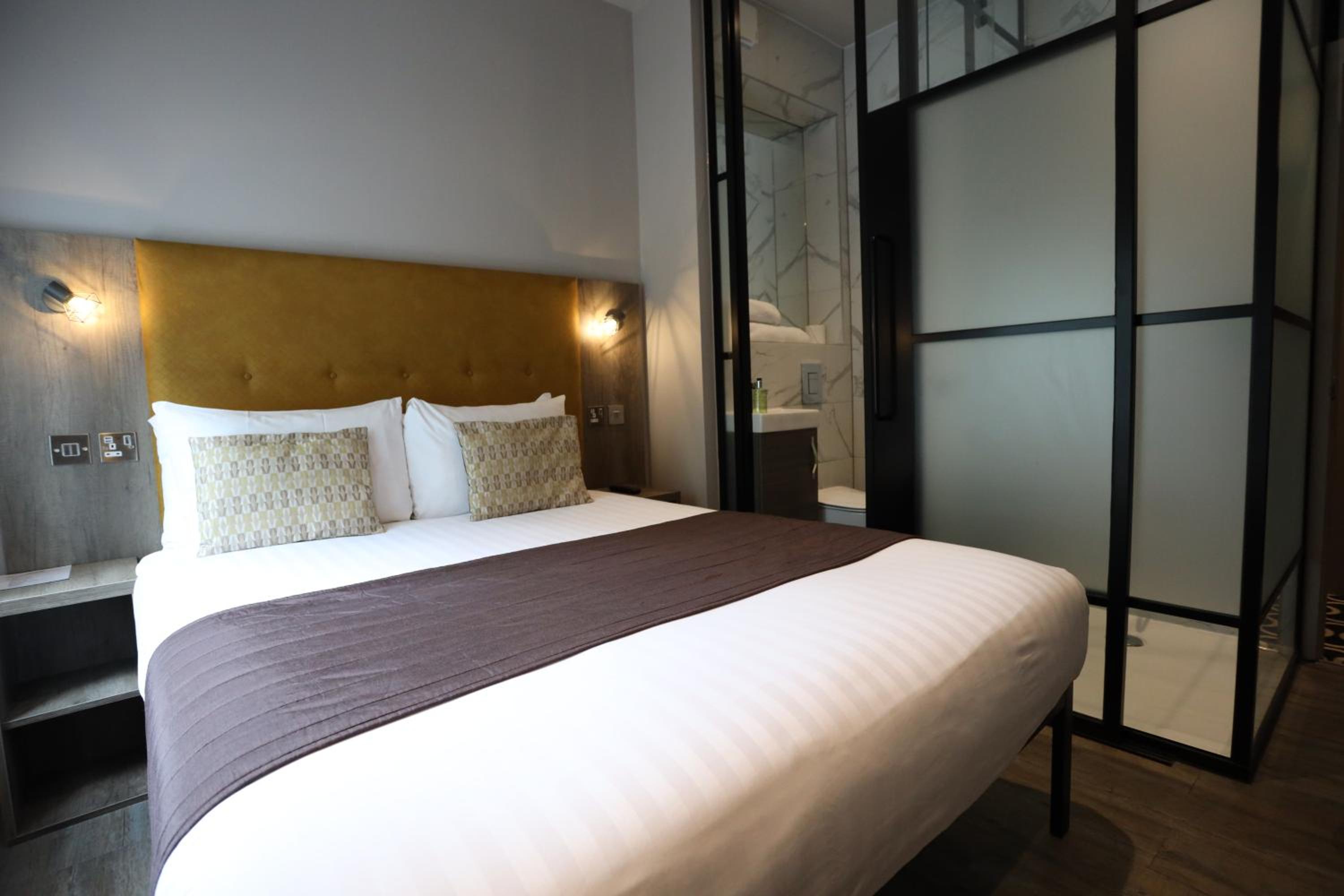 Double Room photo 2