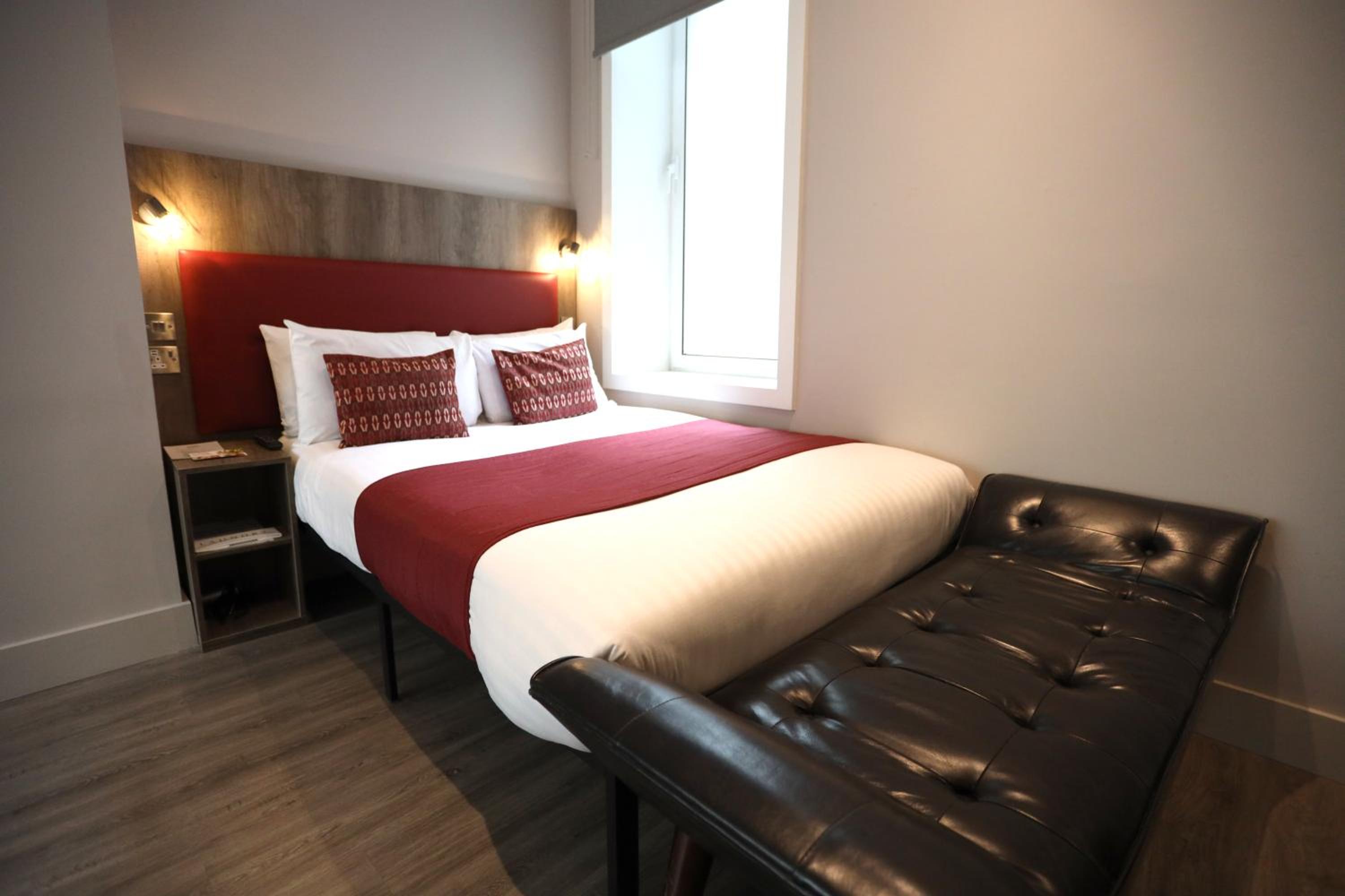 Superior Double Room photo 1