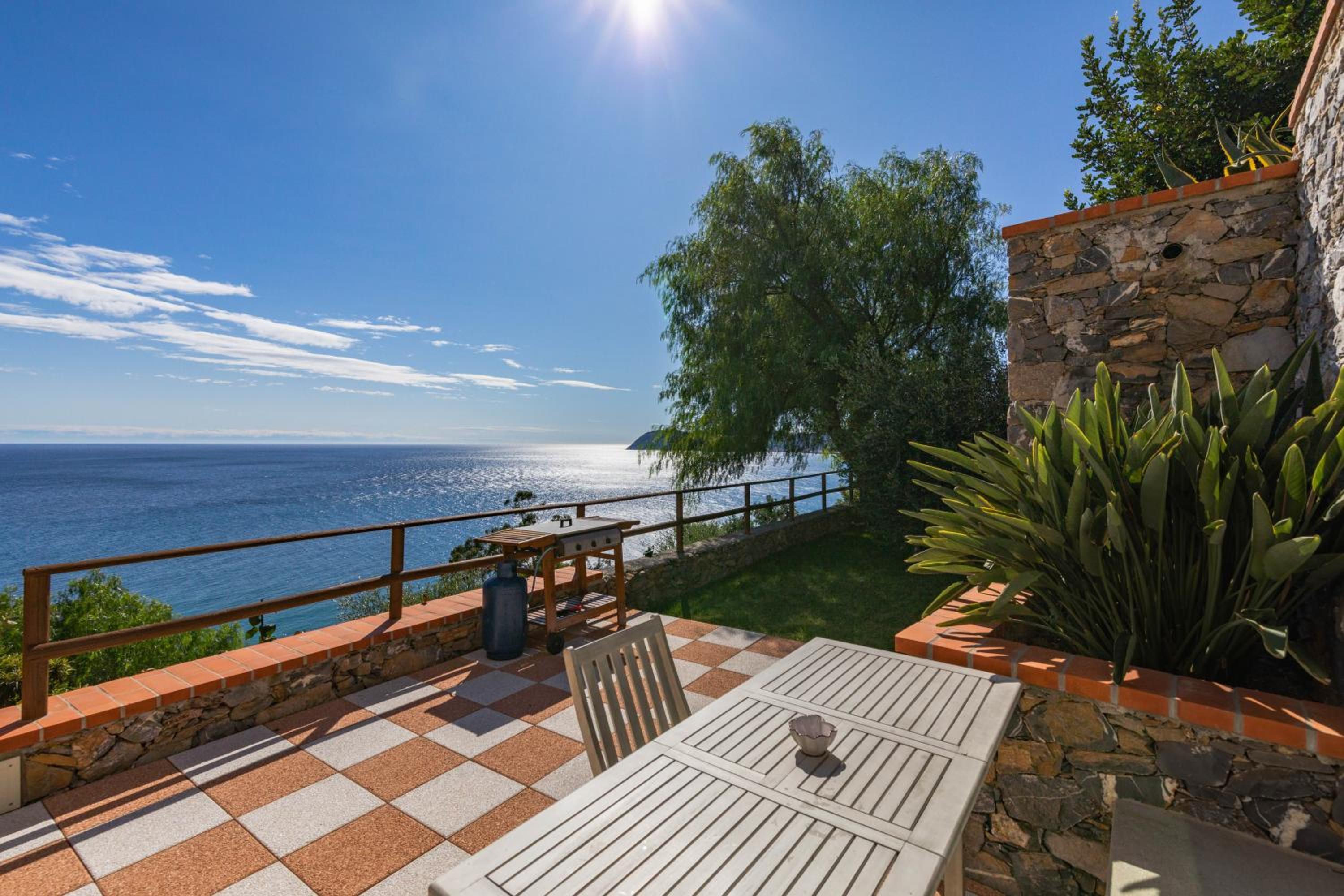 Apartment with Sea View - Photo 38
