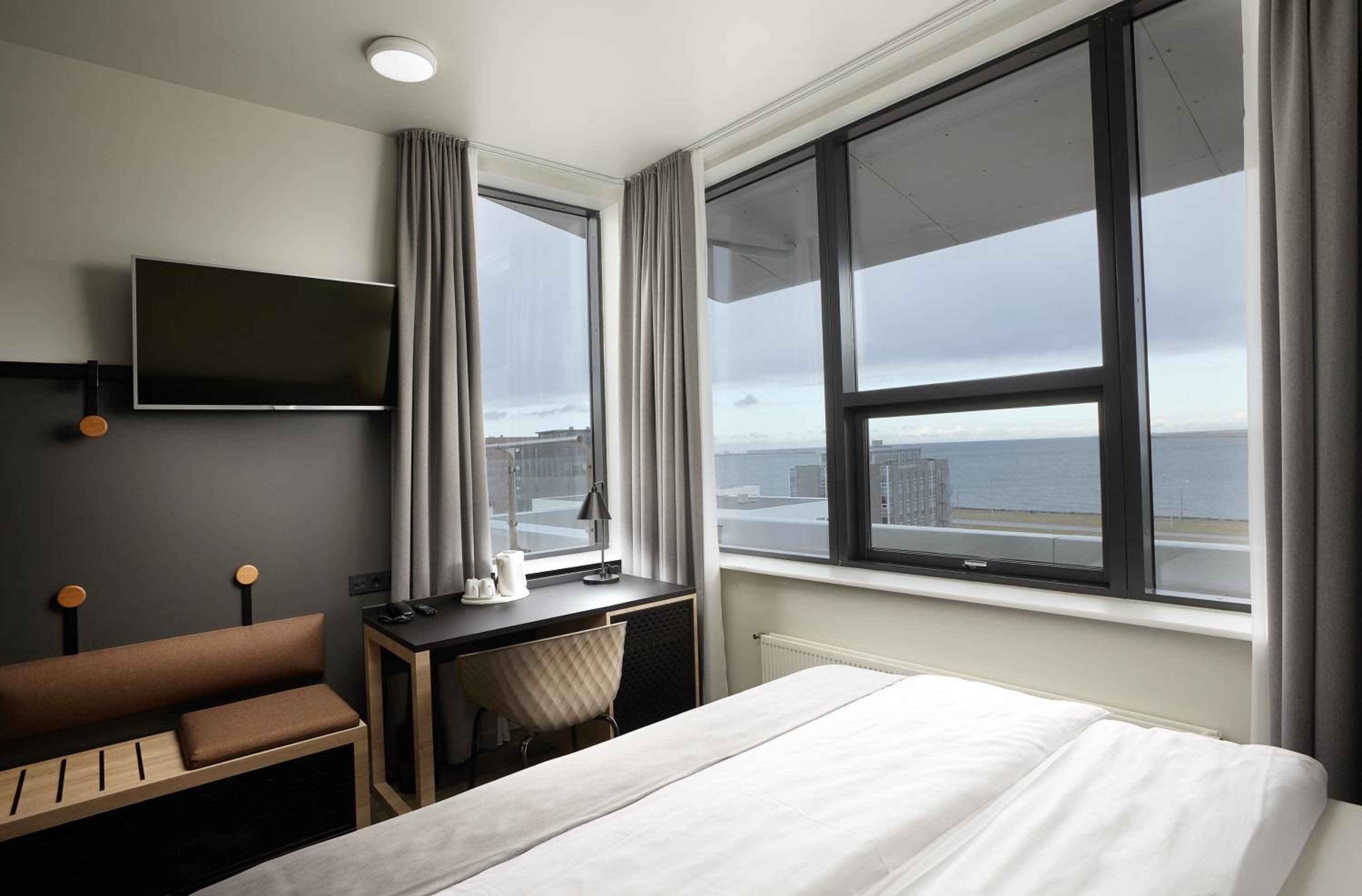 Superior Double or Twin Room with View - Photo 2