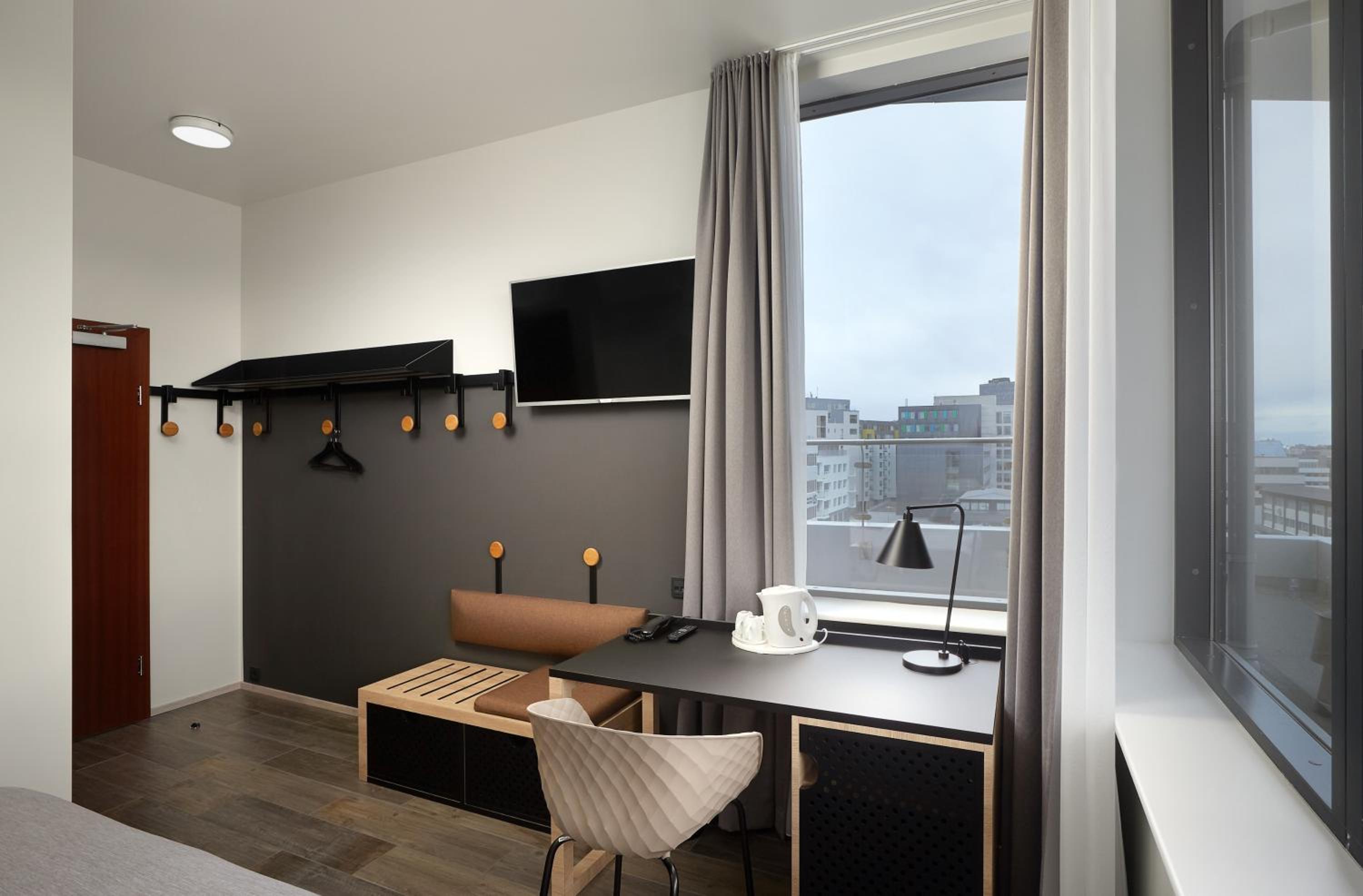 Superior Double or Twin Room with View - Photo 3