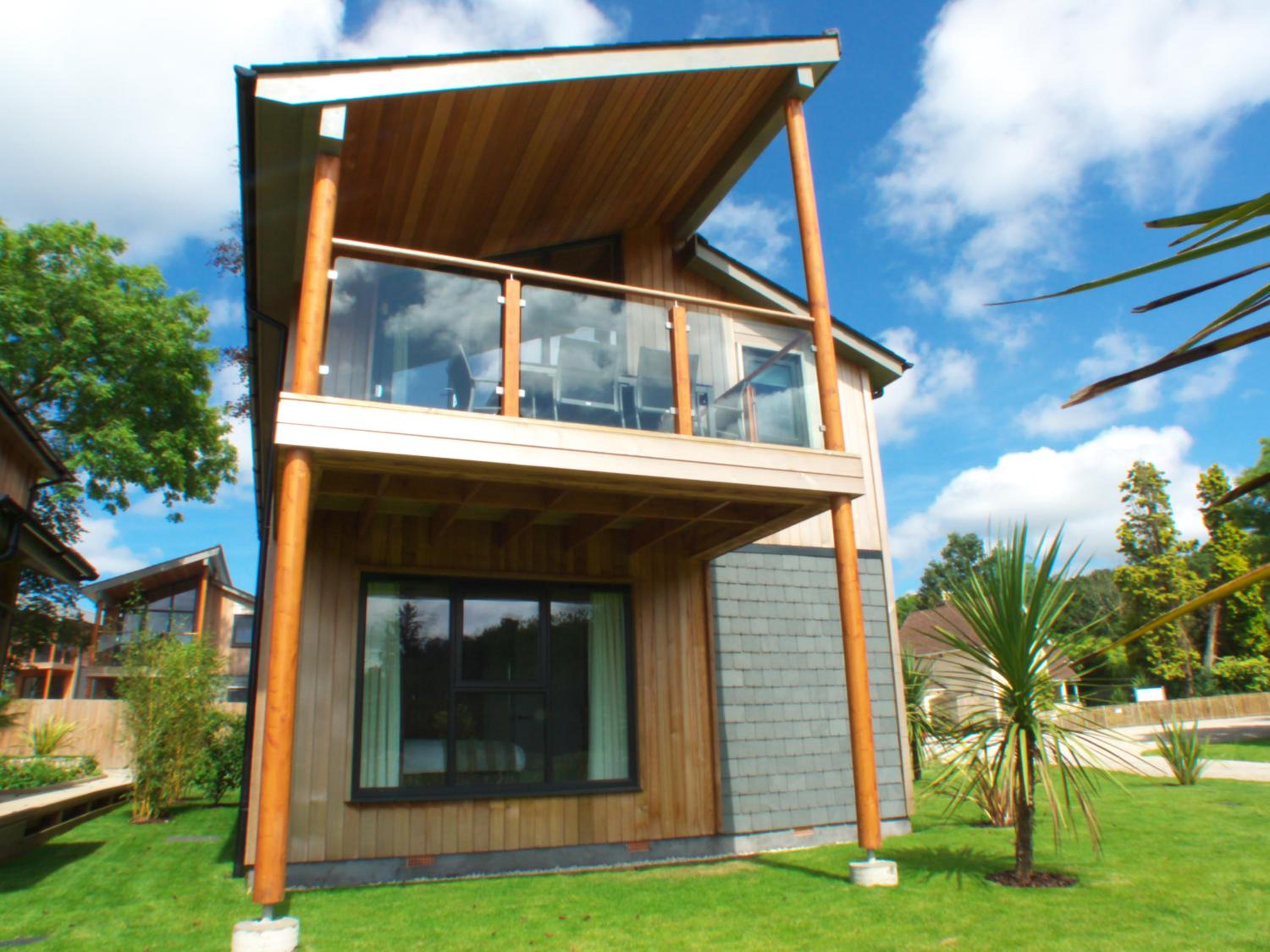 Two-Bedroom Lodge with Hot Tub