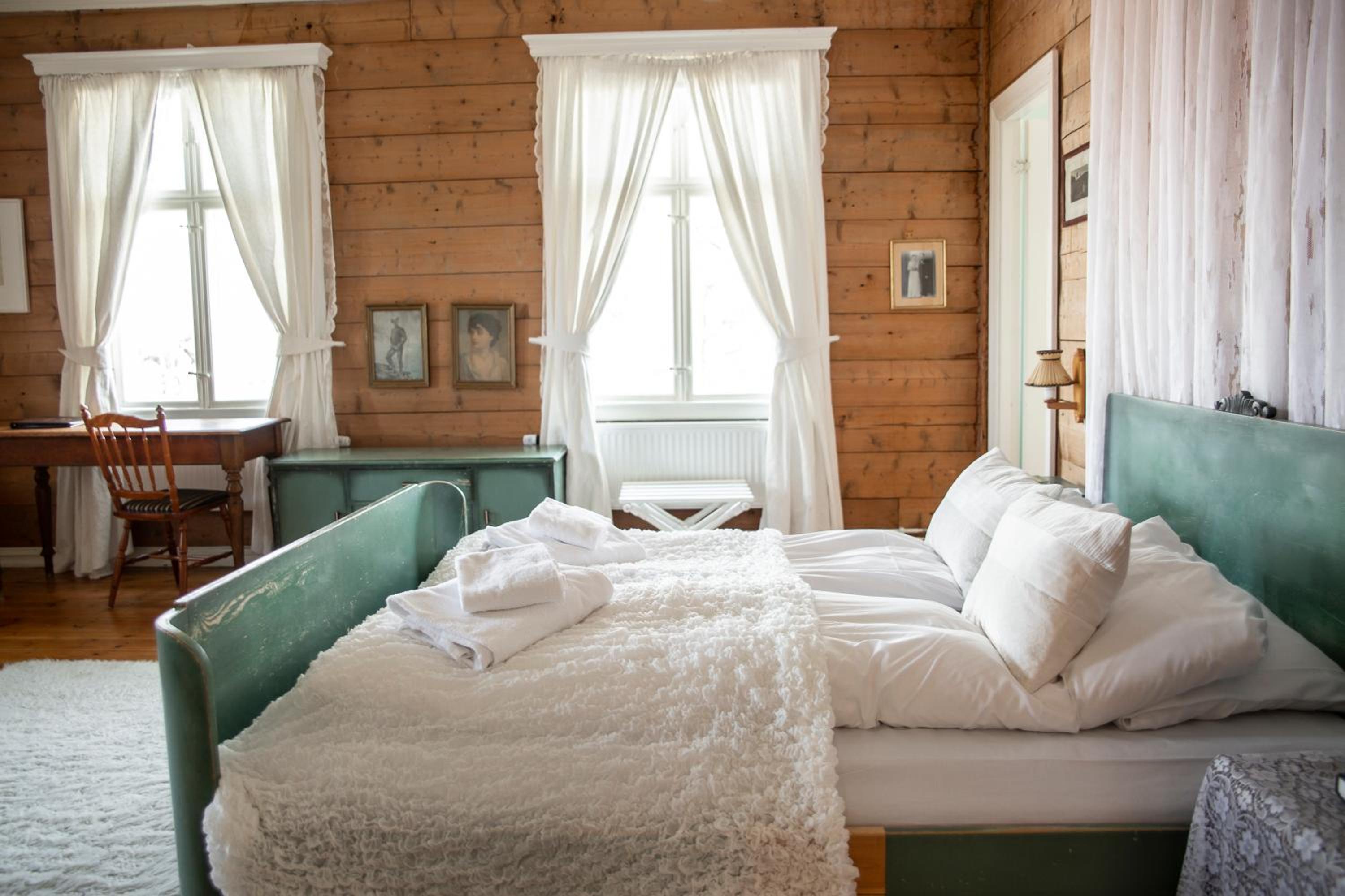 Suite with Balcony photo 2