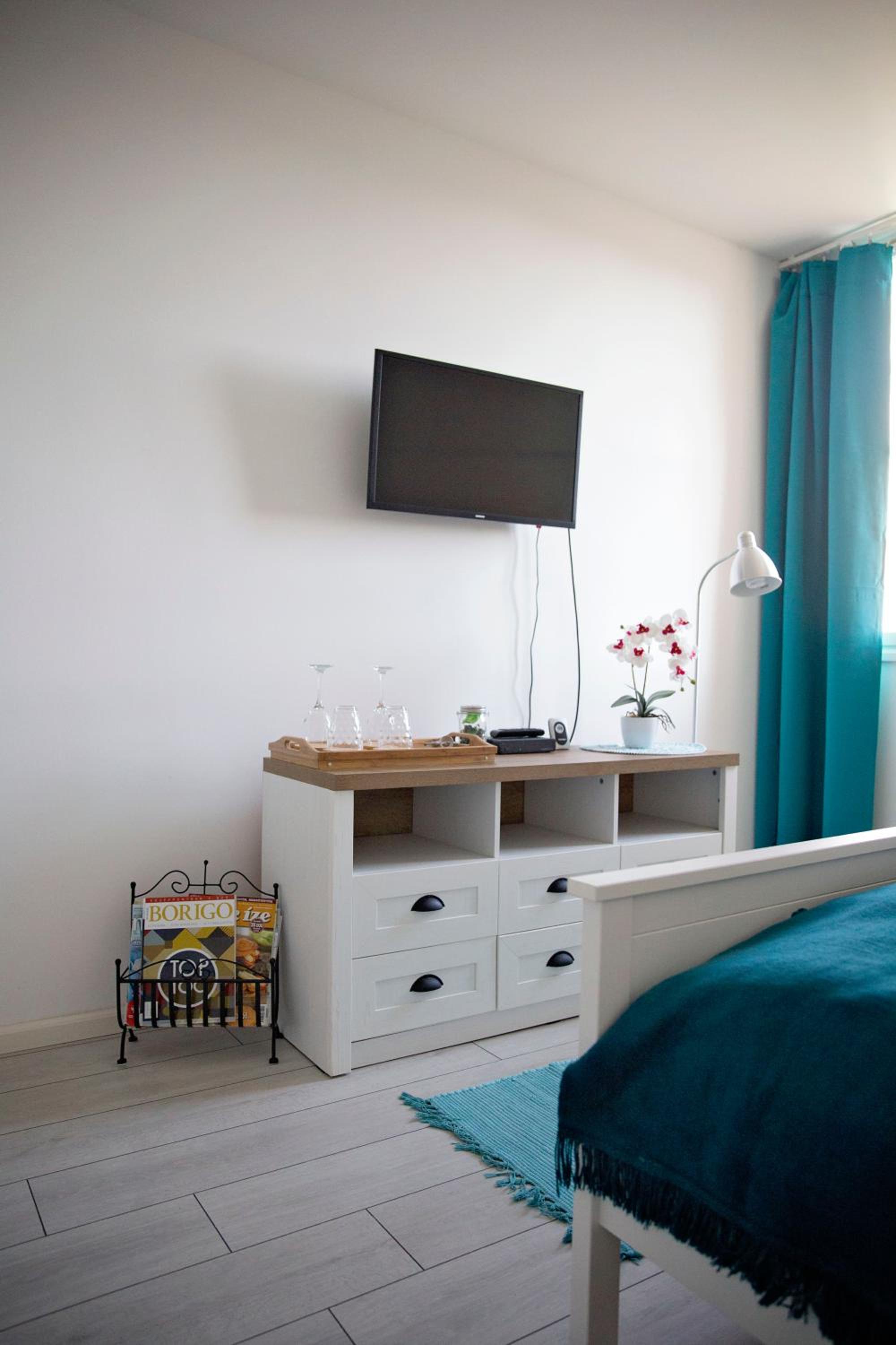 Apartment photo 1