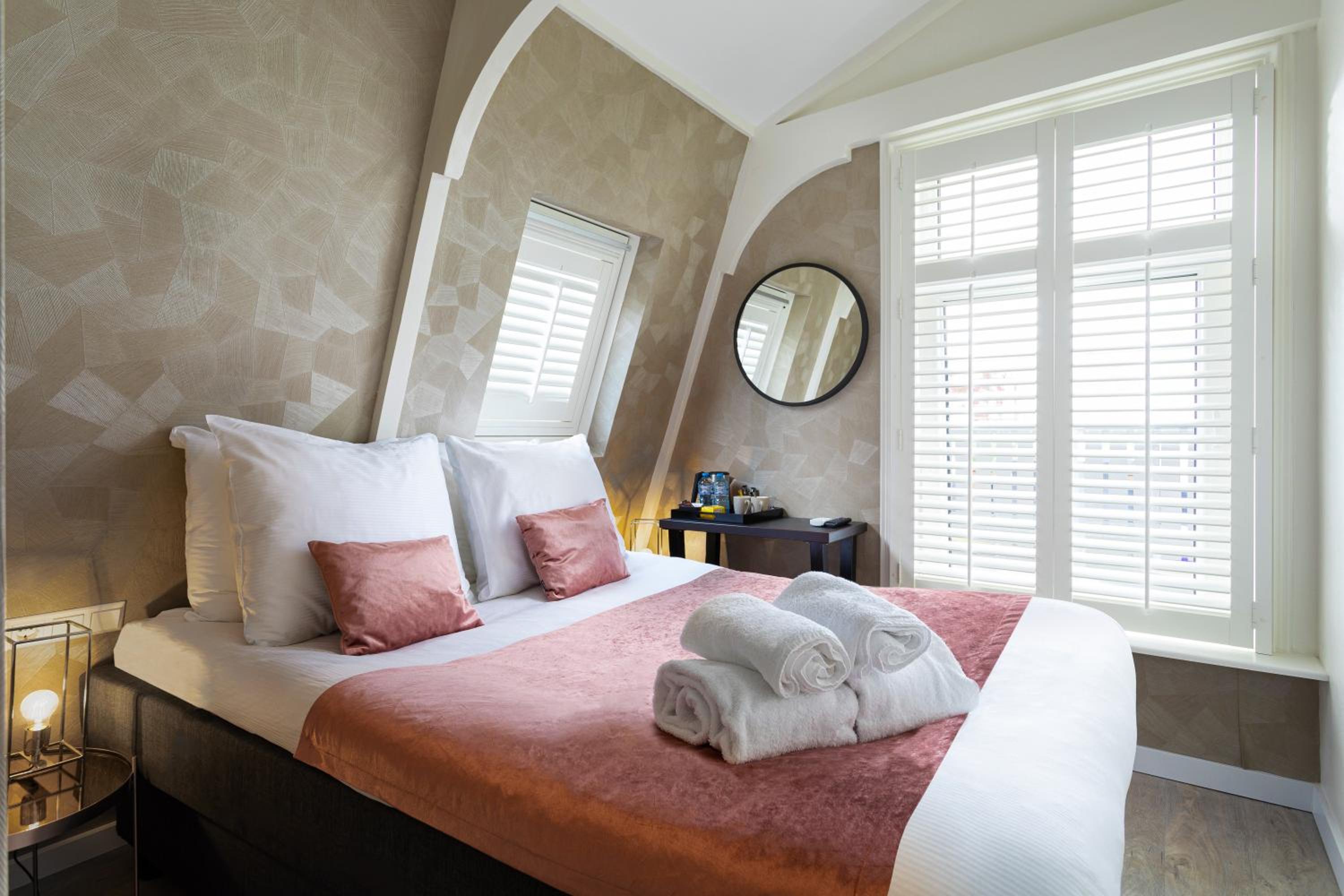 Small Standard Double Room photo 2