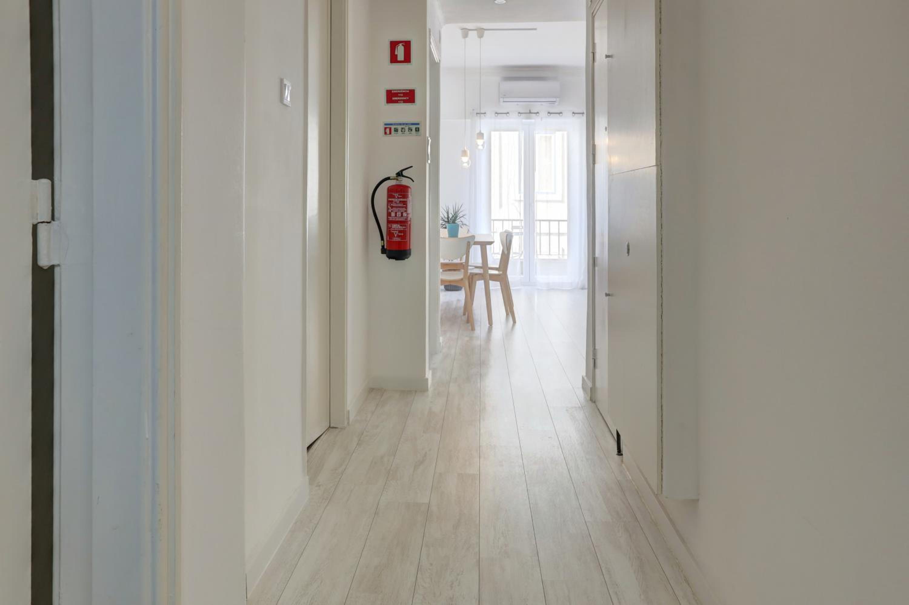 Apartment - Photo 23