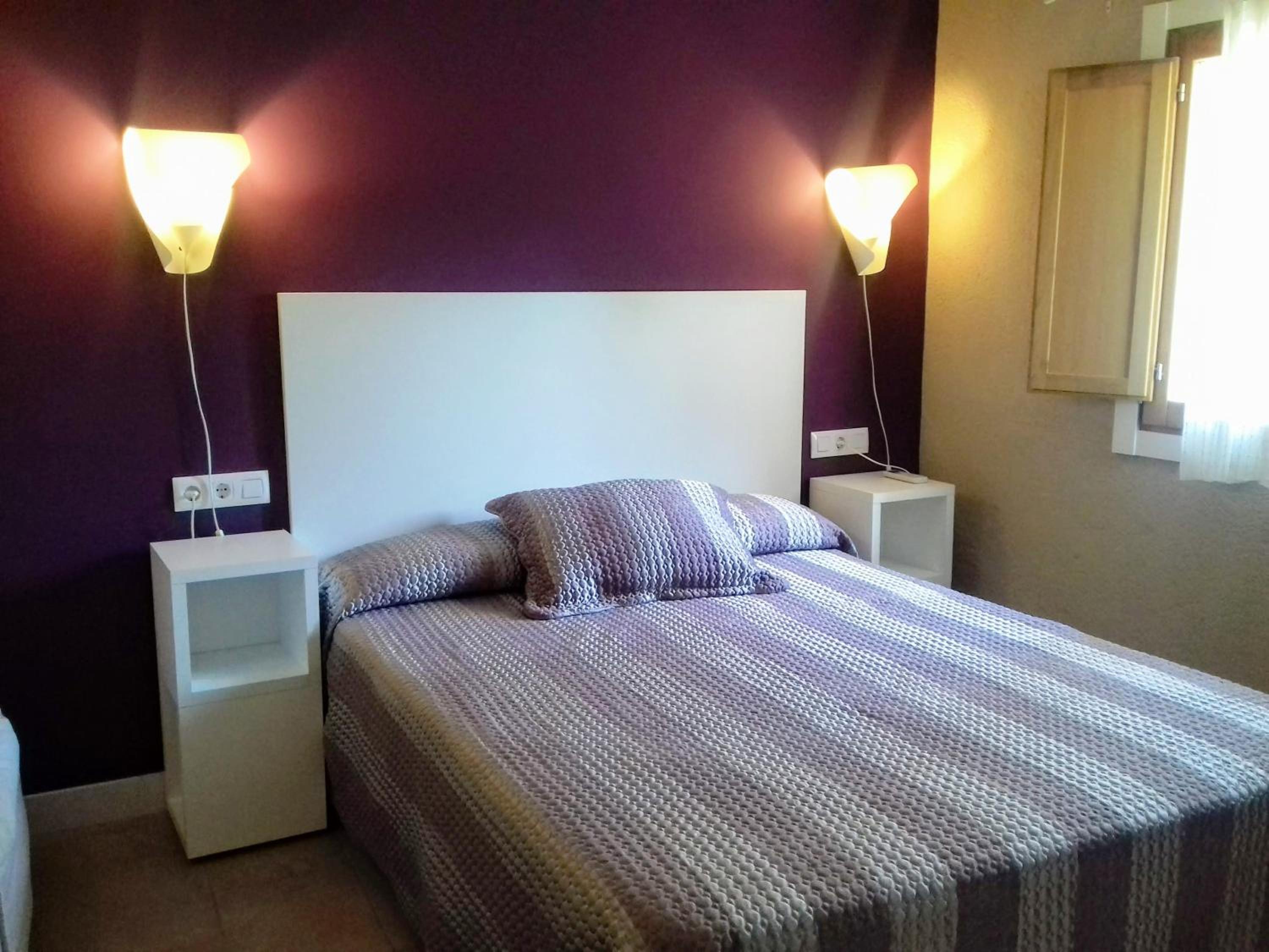 One-Bedroom Apartment (2 Adults + 1 Child) photo 2