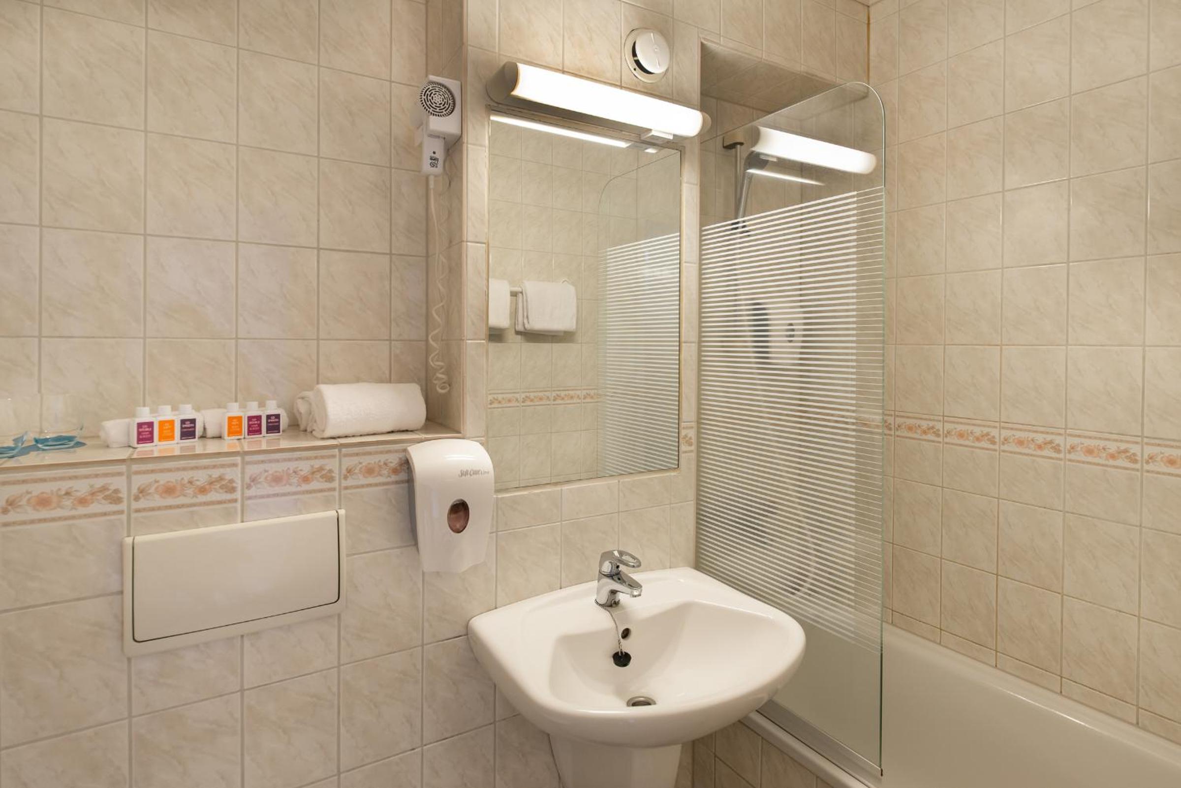 Superior Double Room - Photo 4