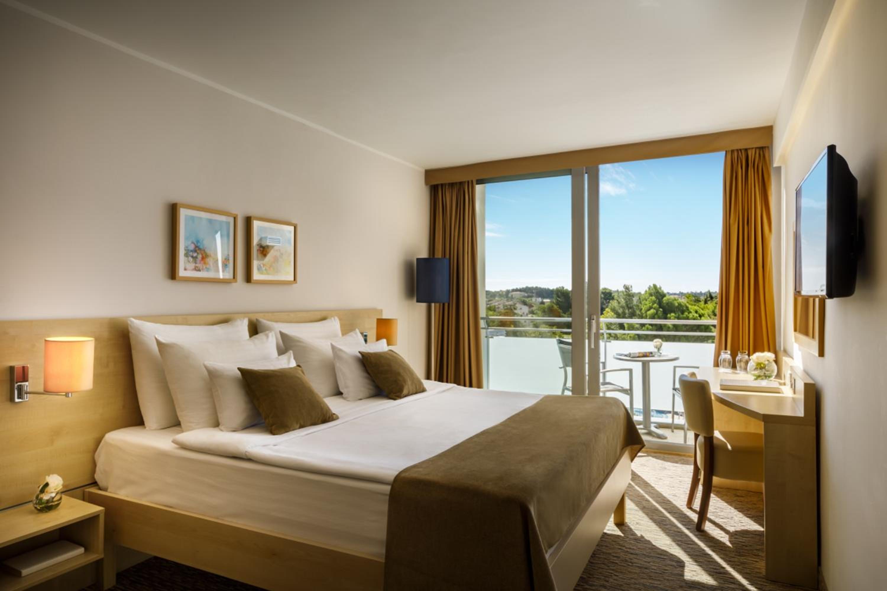 Room for 2 Seaside - Photo 1