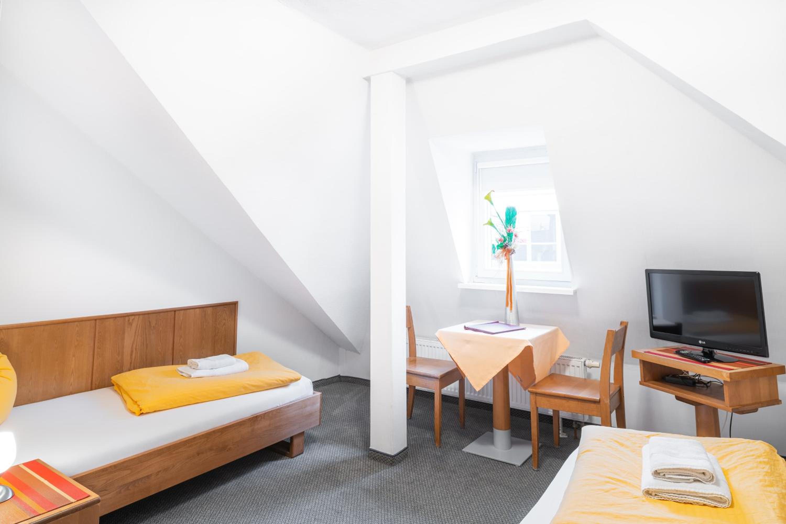Twin Room photo 1