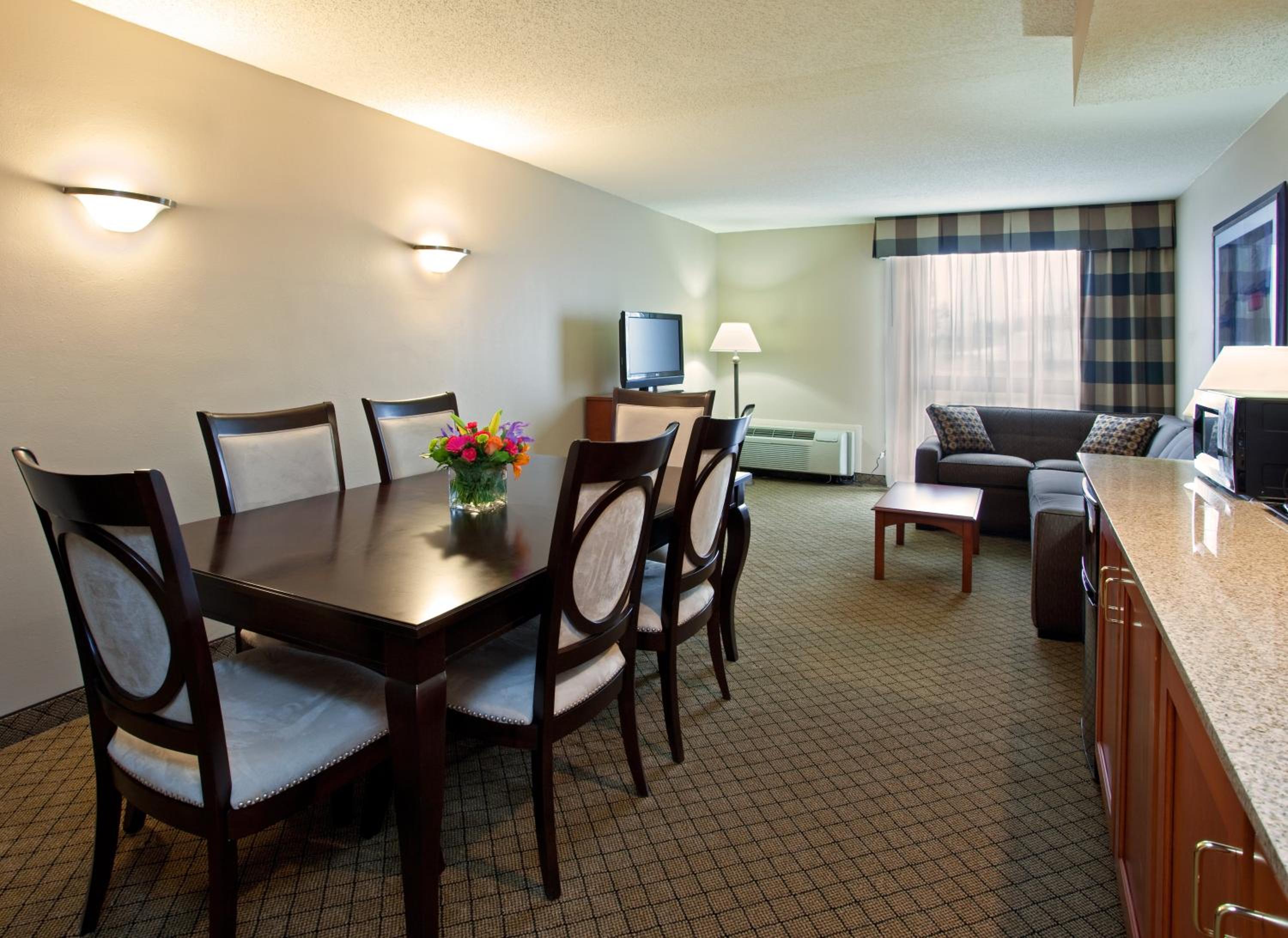 Executive Suite - Non-Smoking photo 3