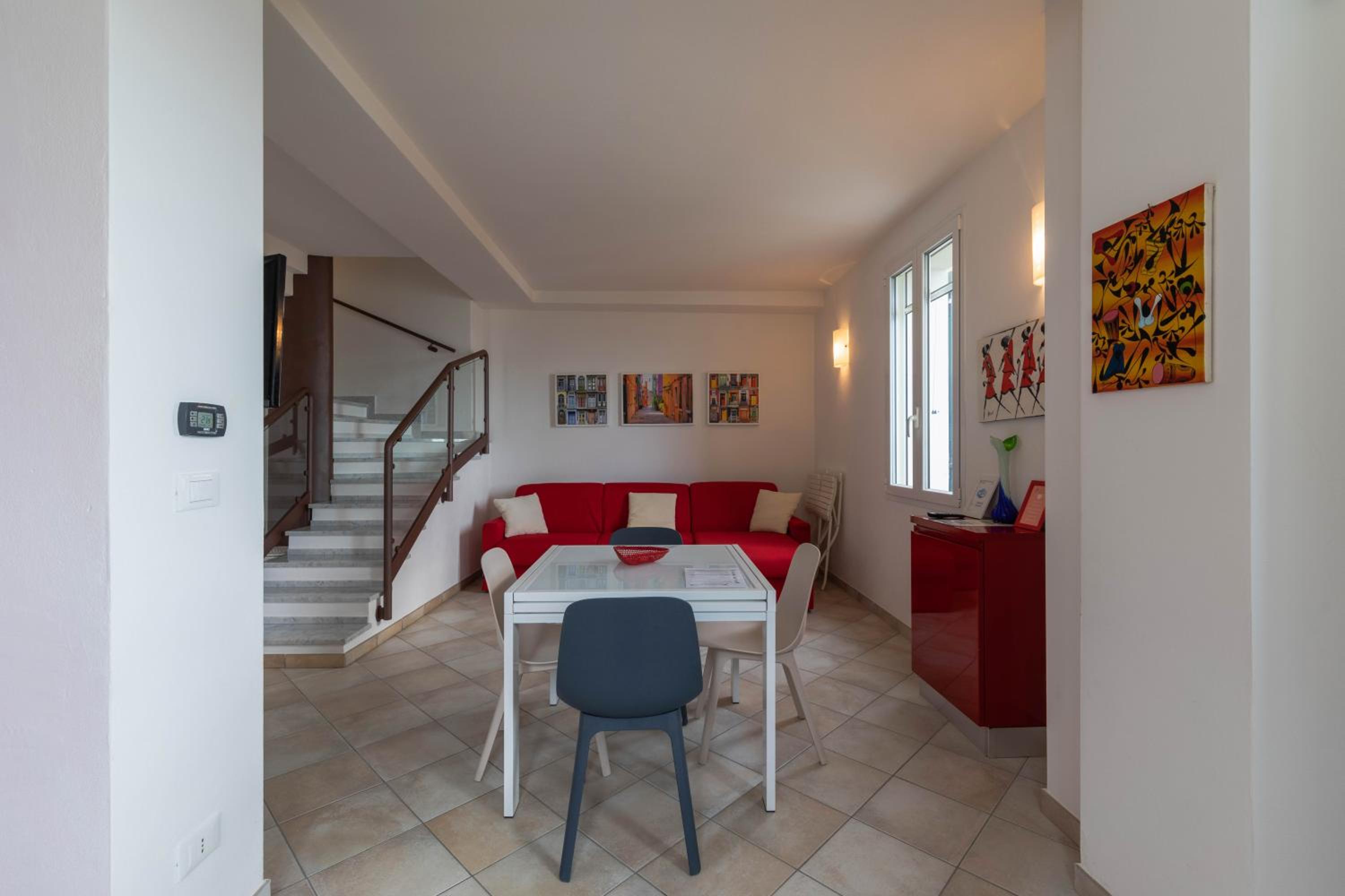Apartment with Sea View - Photo 11