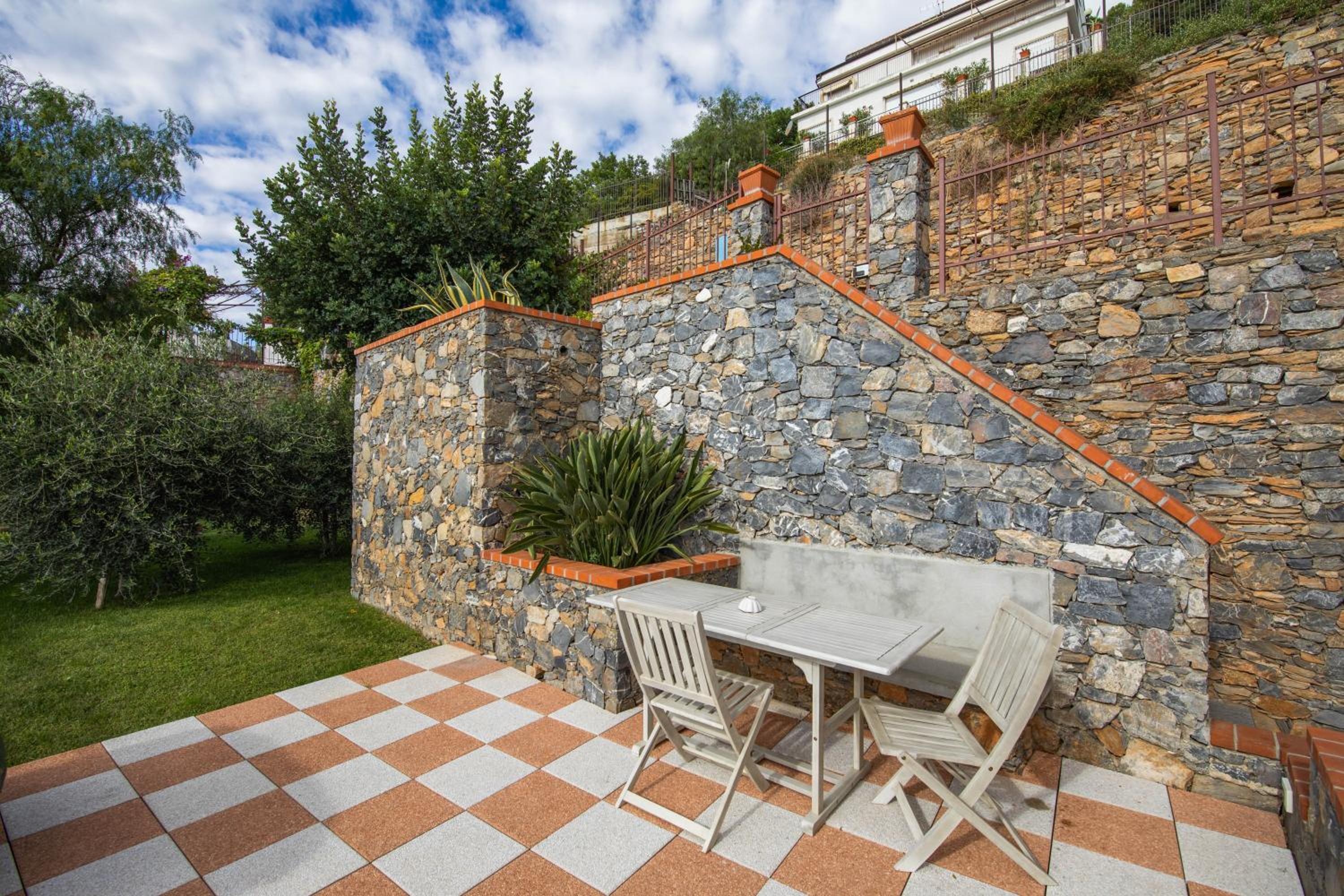 Apartment with Sea View - Photo 13