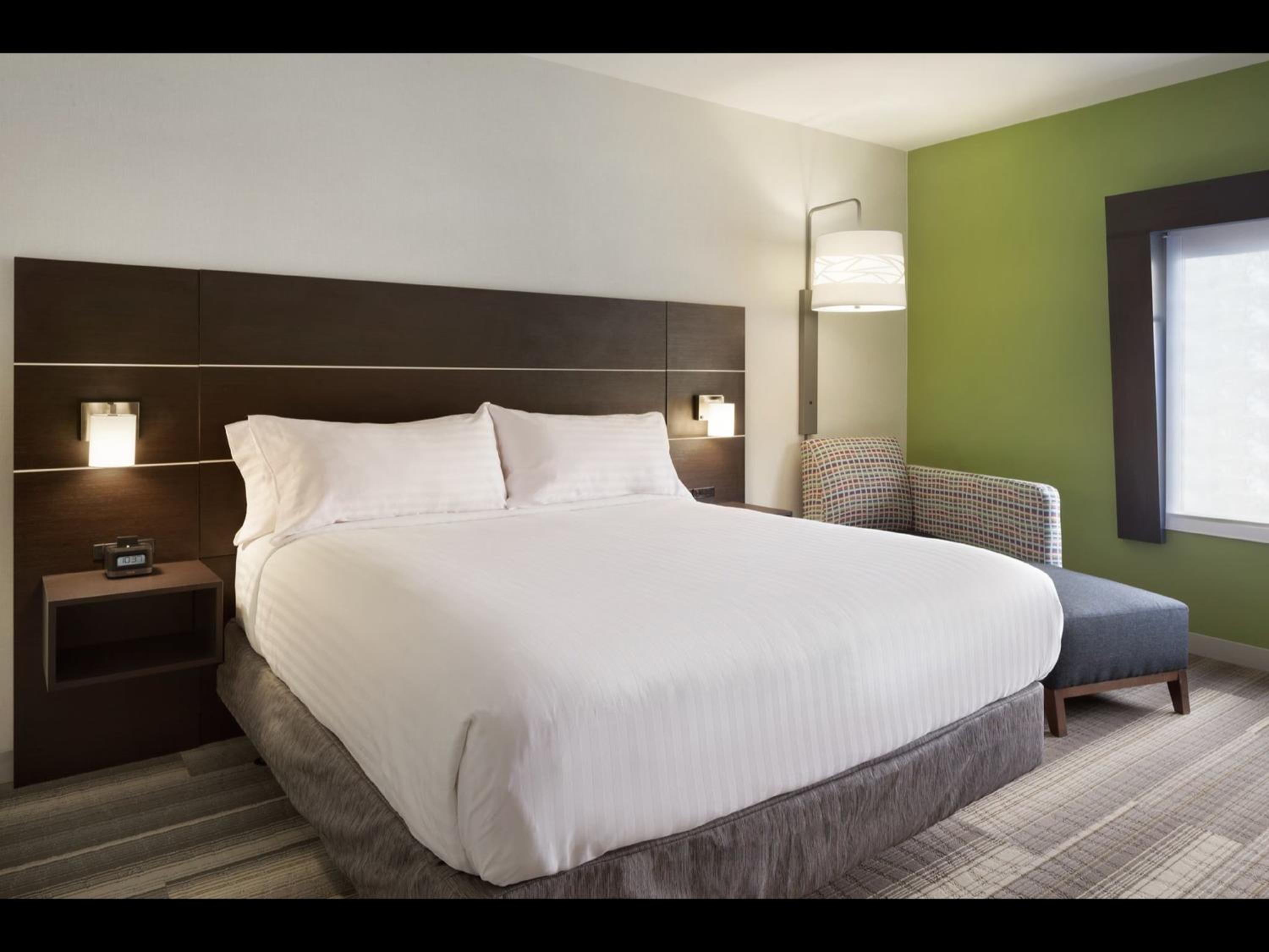 Standard King Room - Photo 1