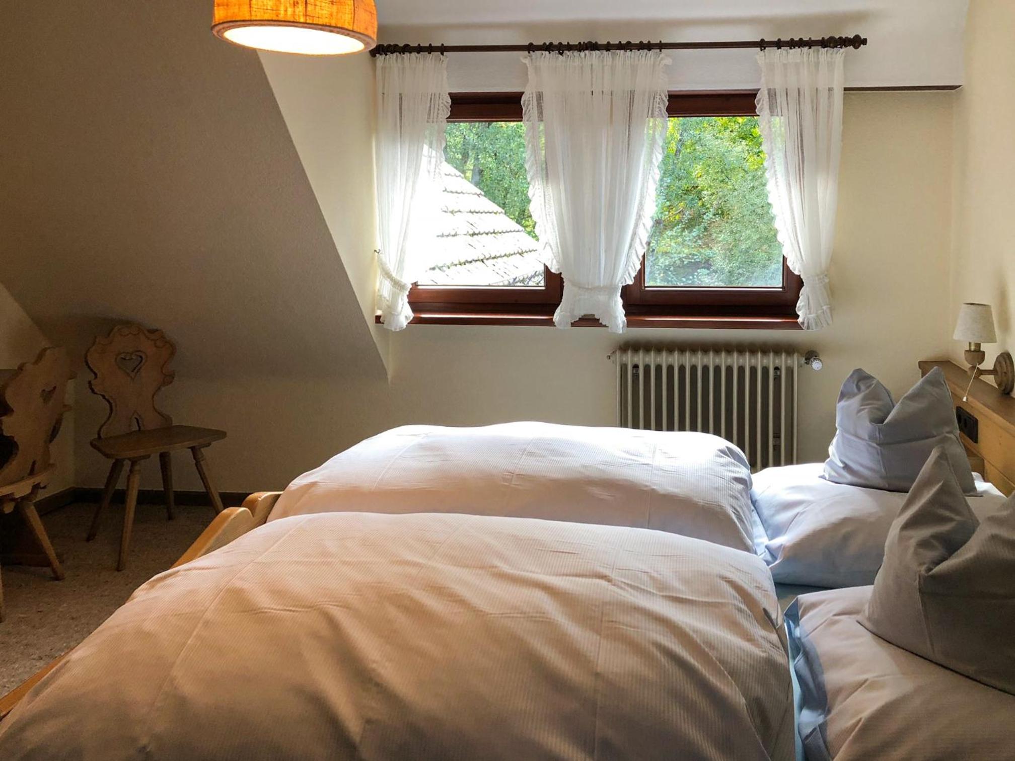 Double Room - Photo 5