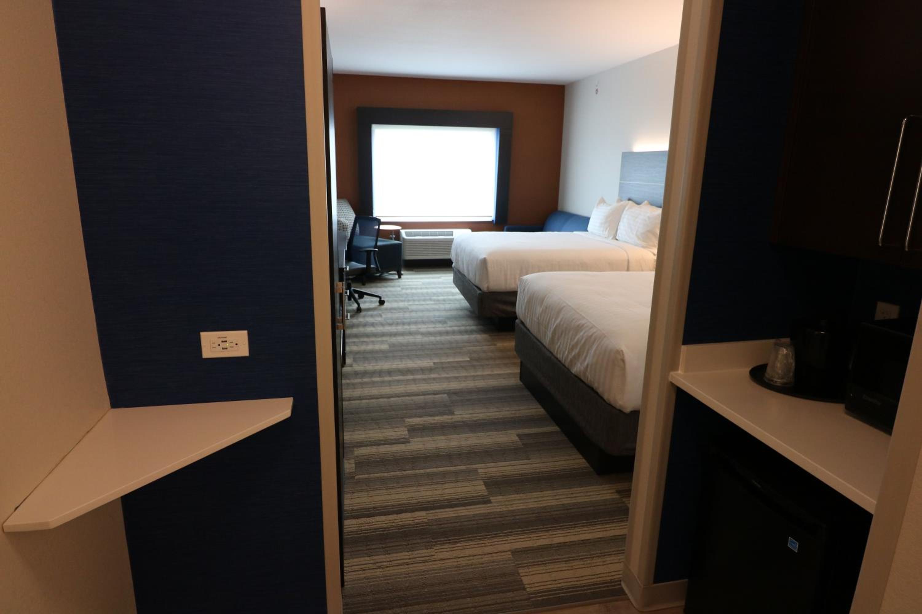 Suite with Two Queen Beds