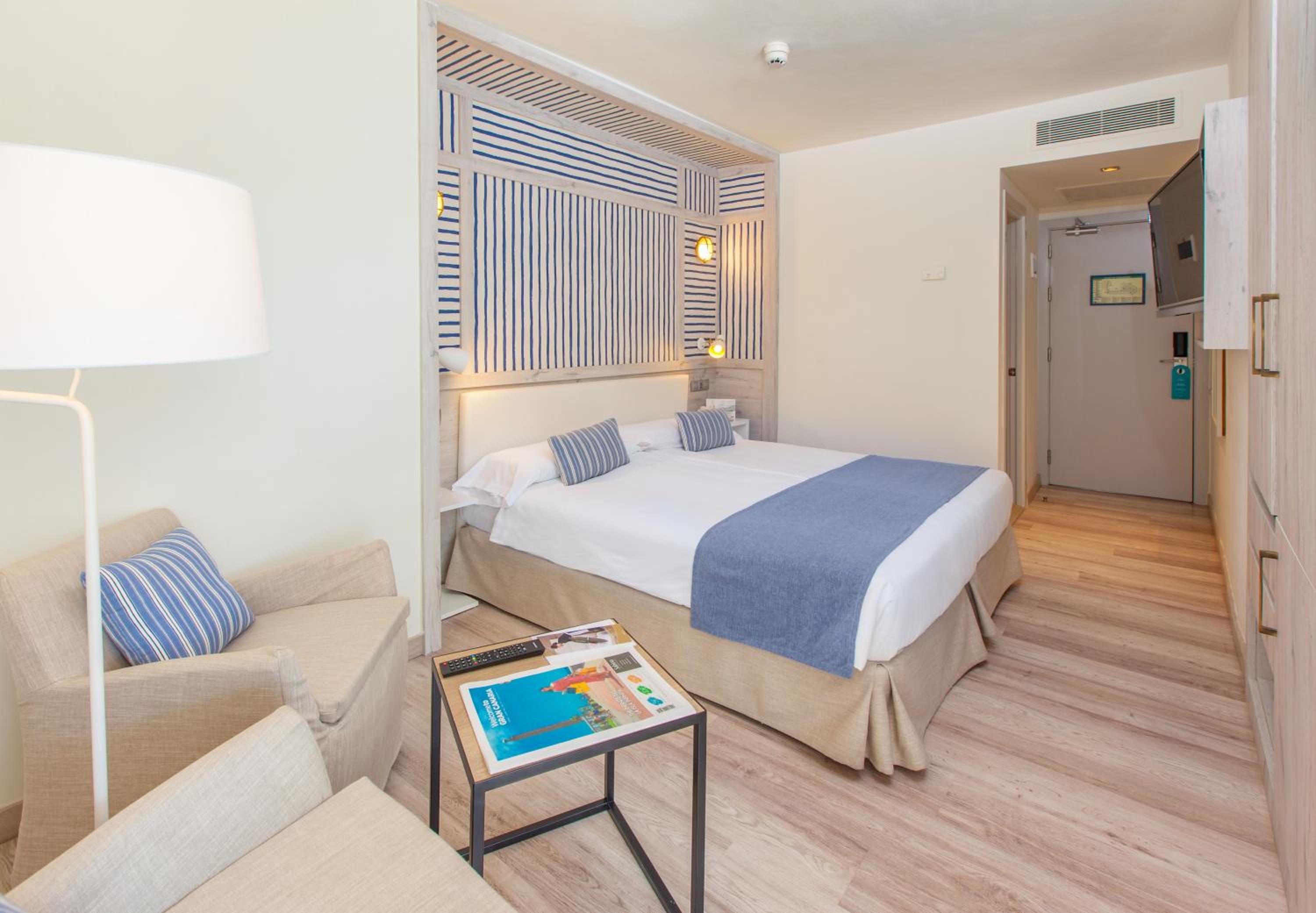 Standard Double Room - Photo 4
