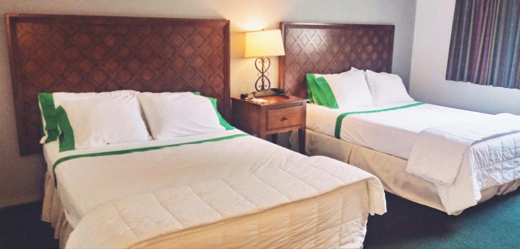 Queen Room with Two Queen Beds - Disability Access photo 1