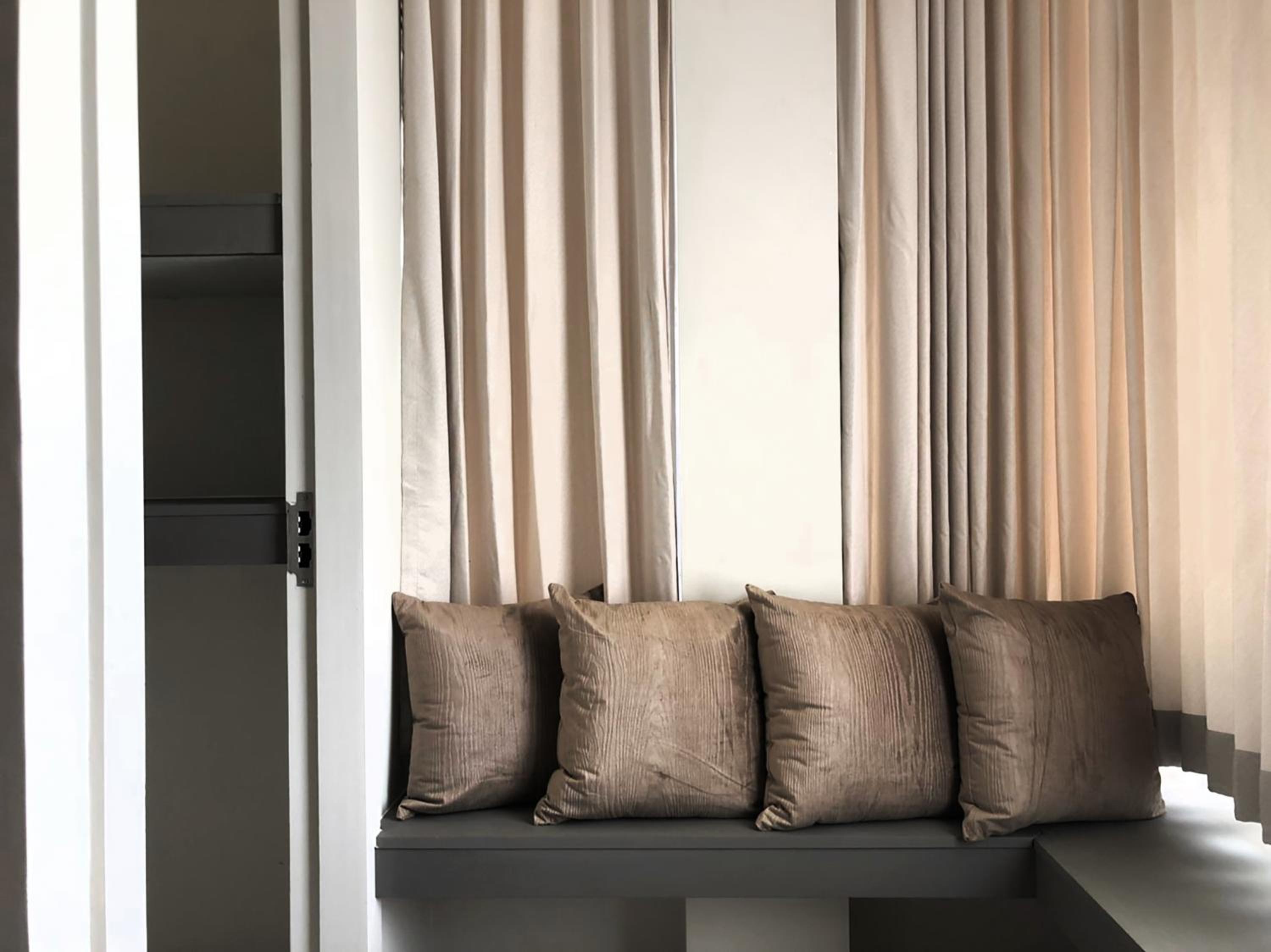 Deluxe Room - Photo 2