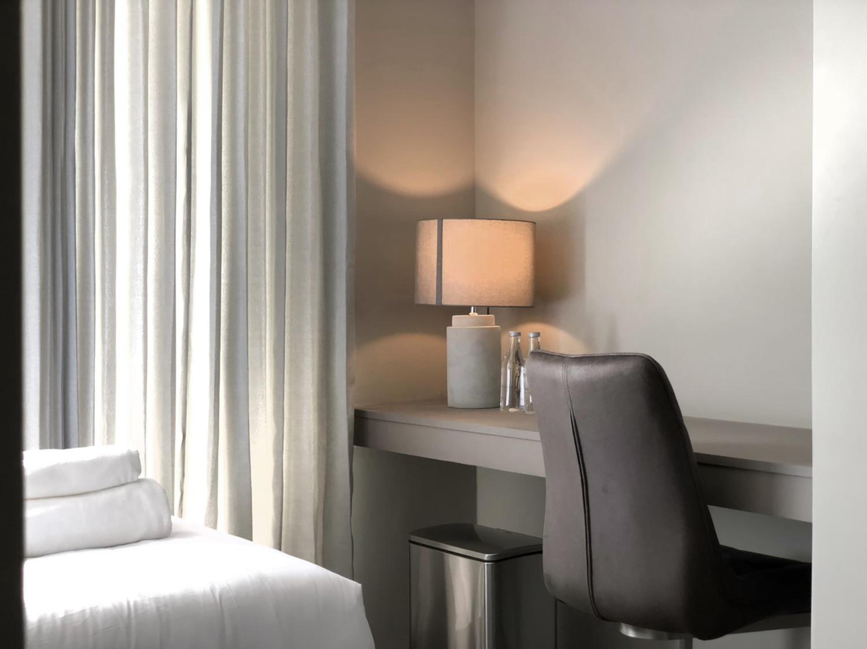 Deluxe Family Room - Photo 11