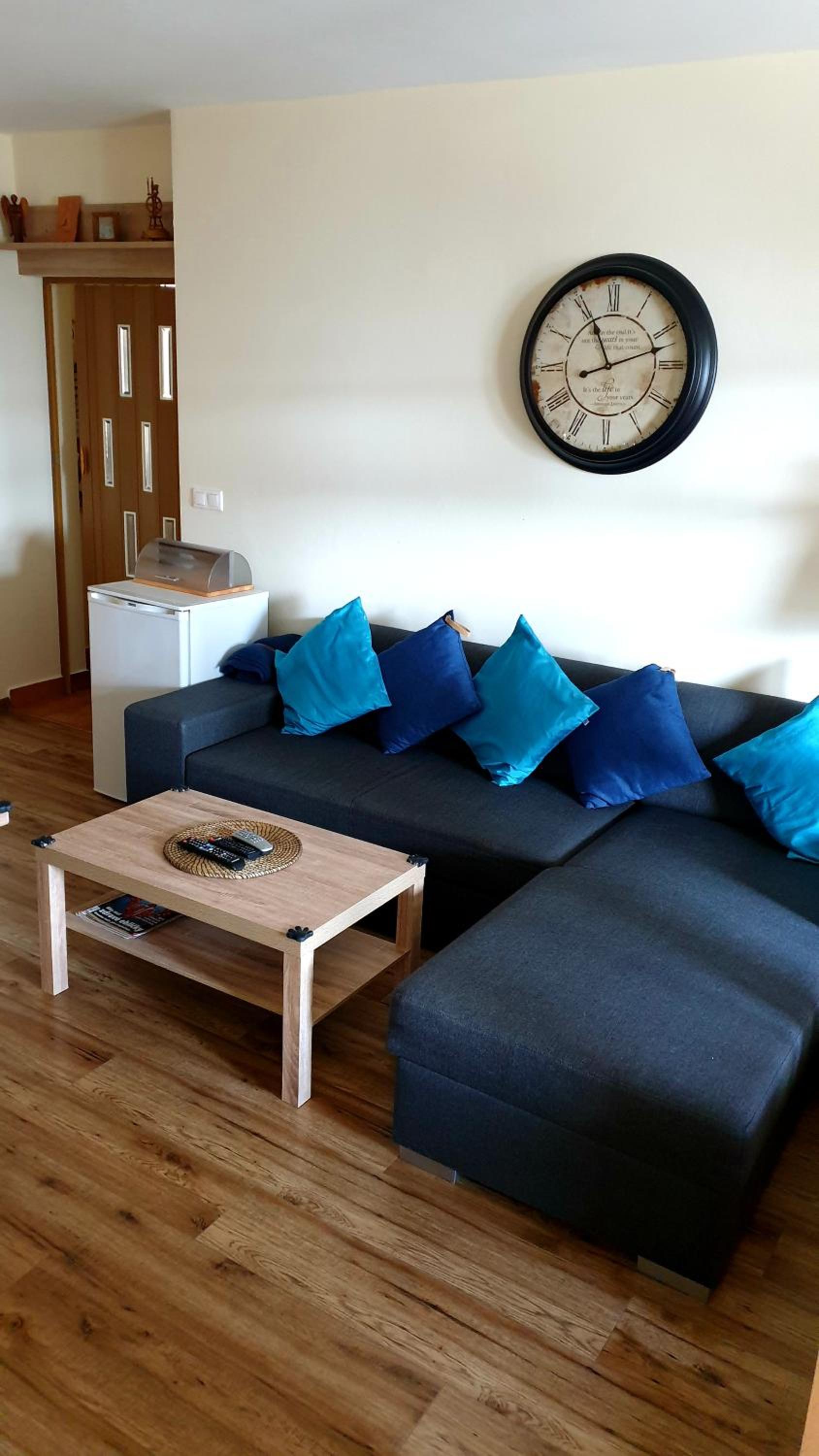 One-Bedroom Apartment - Photo 33