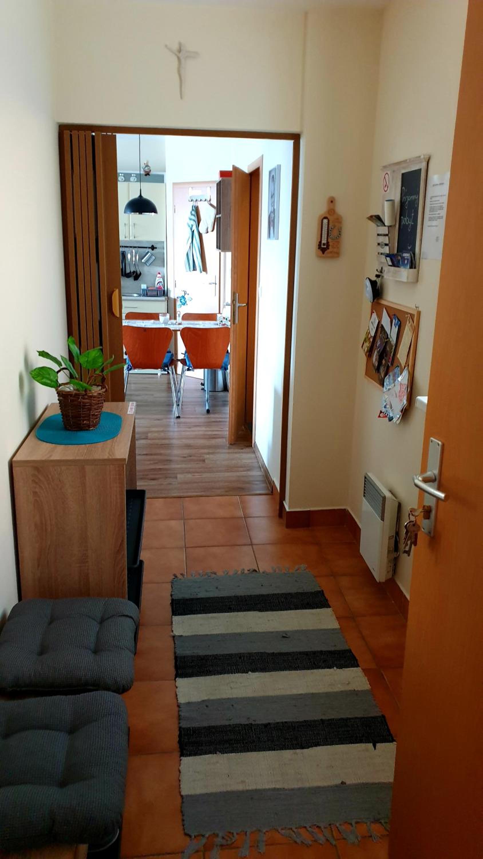 One-Bedroom Apartment - Photo 24