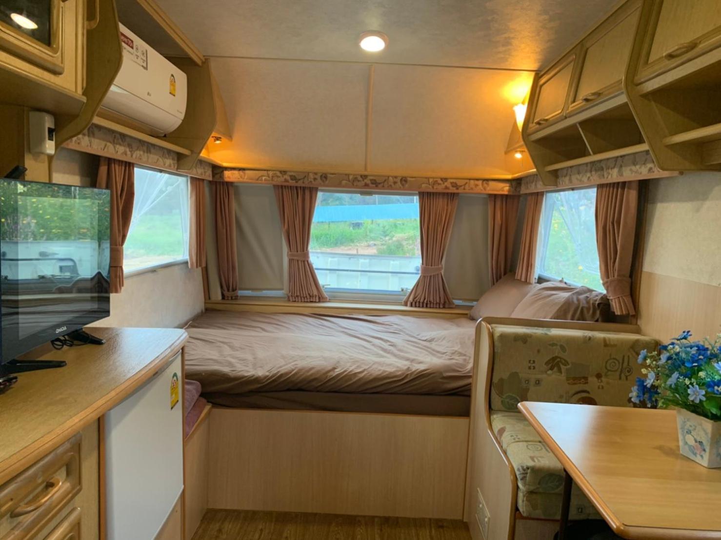 Caravan - Photo 3