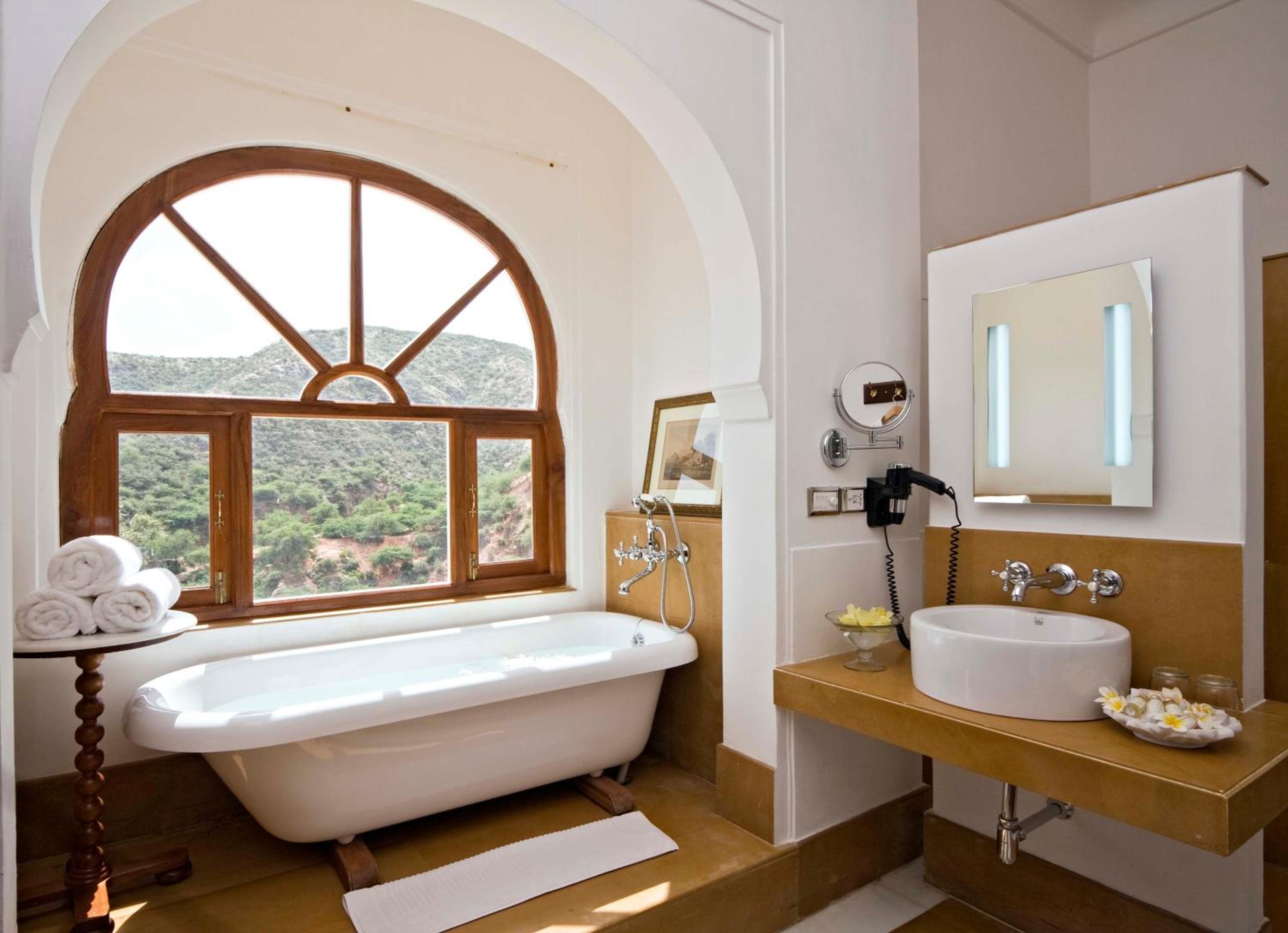 Deluxe Suite - Photo 4