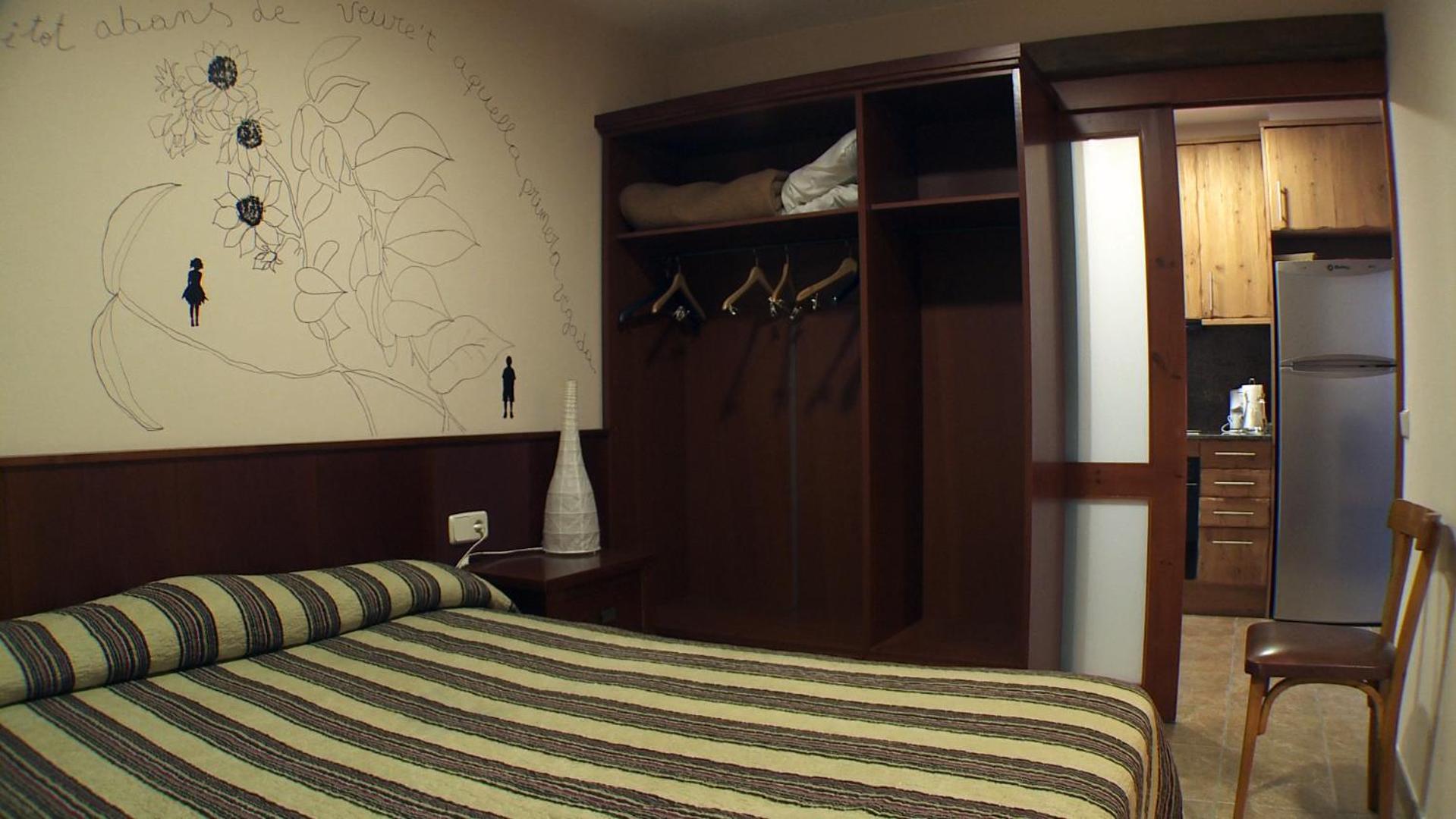 One-Bedroom Apartment photo 2